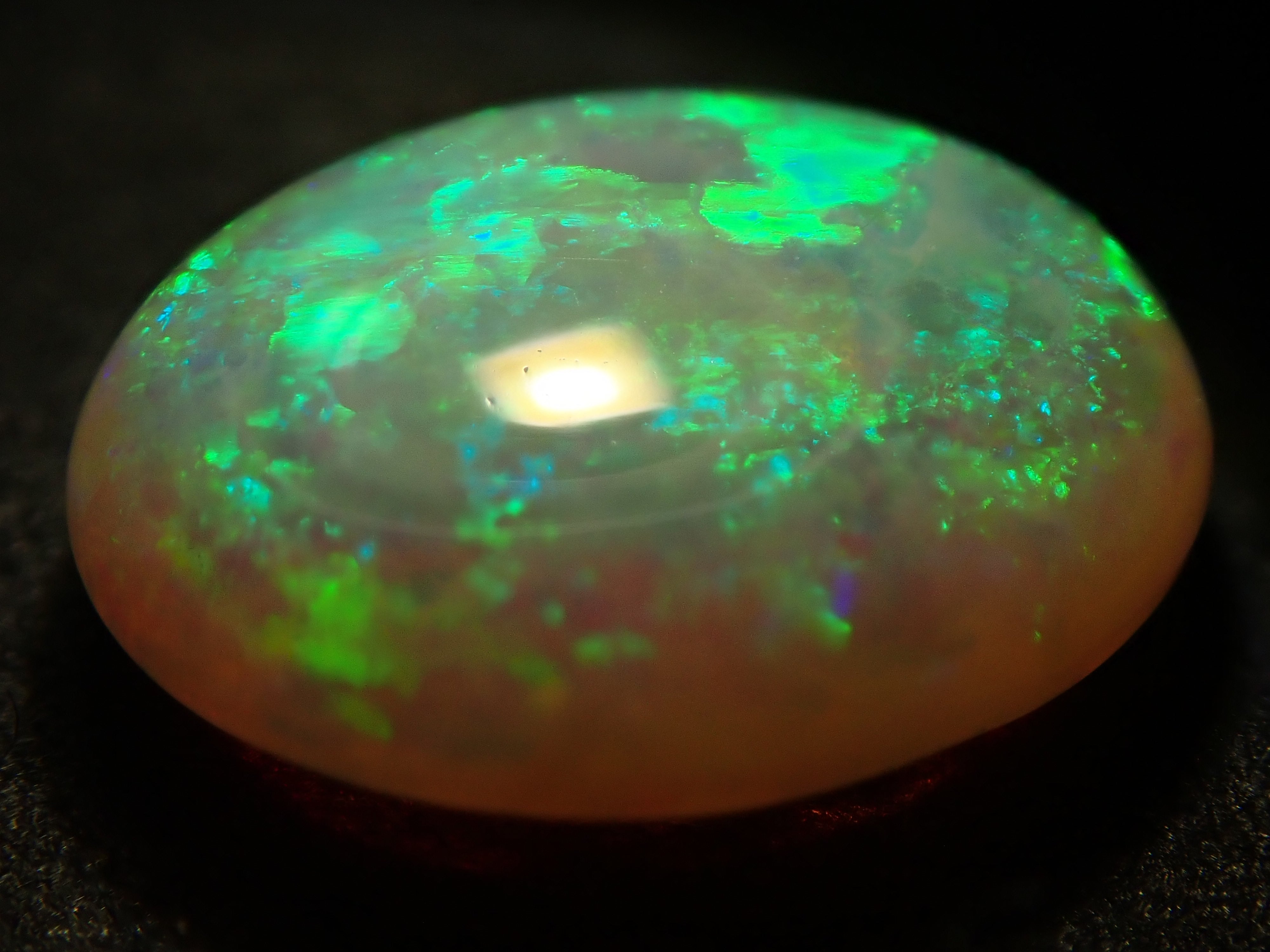 【1/4 22時販売】オーストラリア産ホワイトオパール 1.175ctルース