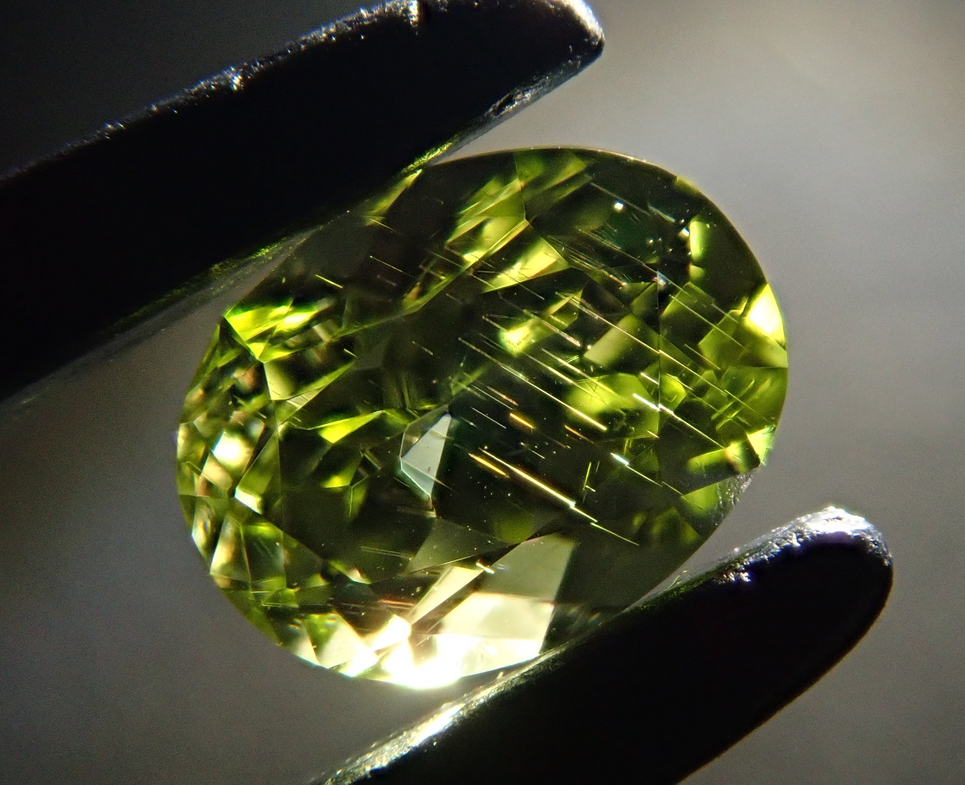 日独宝石研究所の鑑別所付きの宝石- 通販｜宝石鑑定士が運営【カラッツ