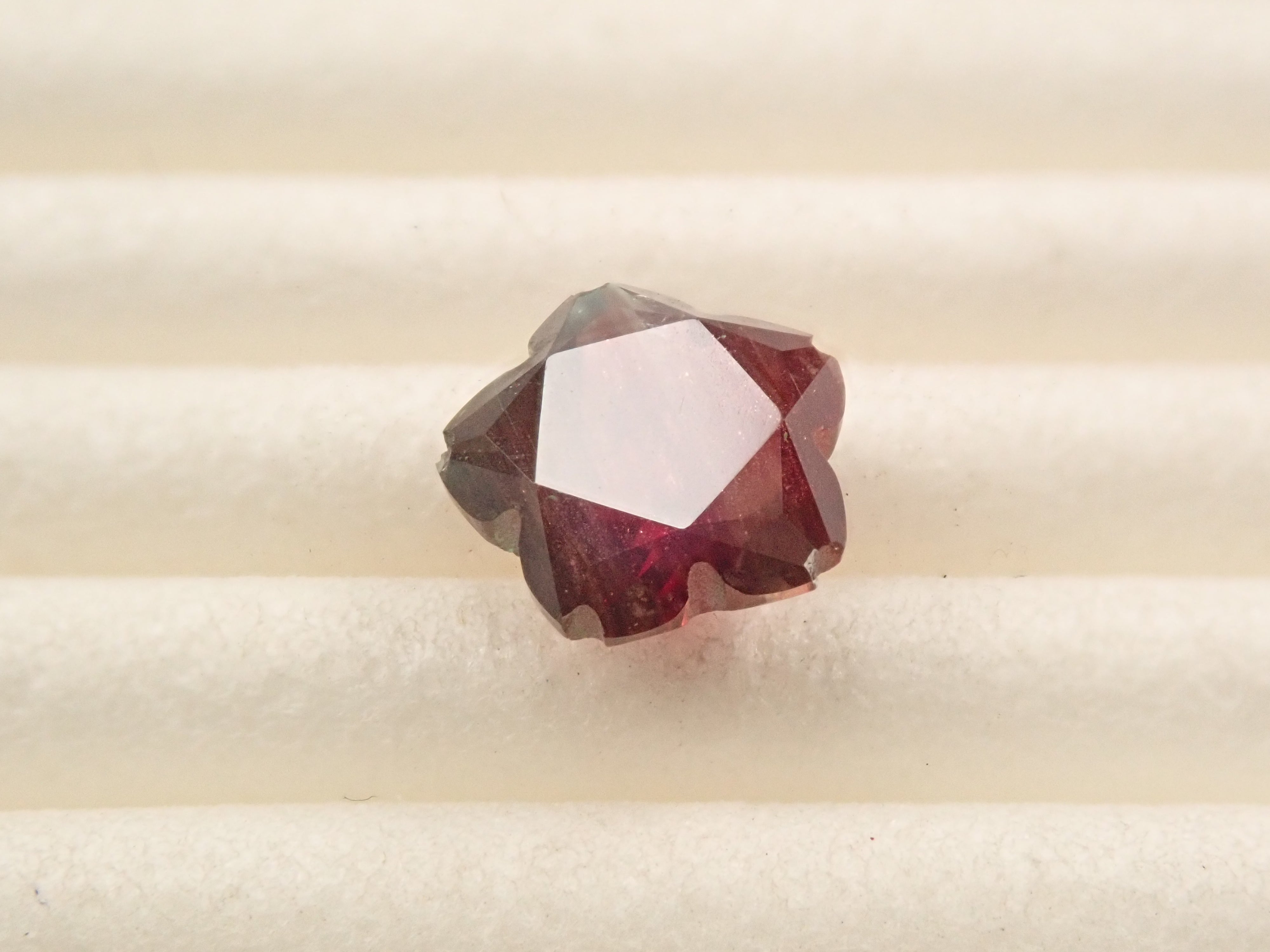 [Lottery Sale 0201_04] [Sakura Shape] 1.104ct Loose Oregon Sunstone from the United States