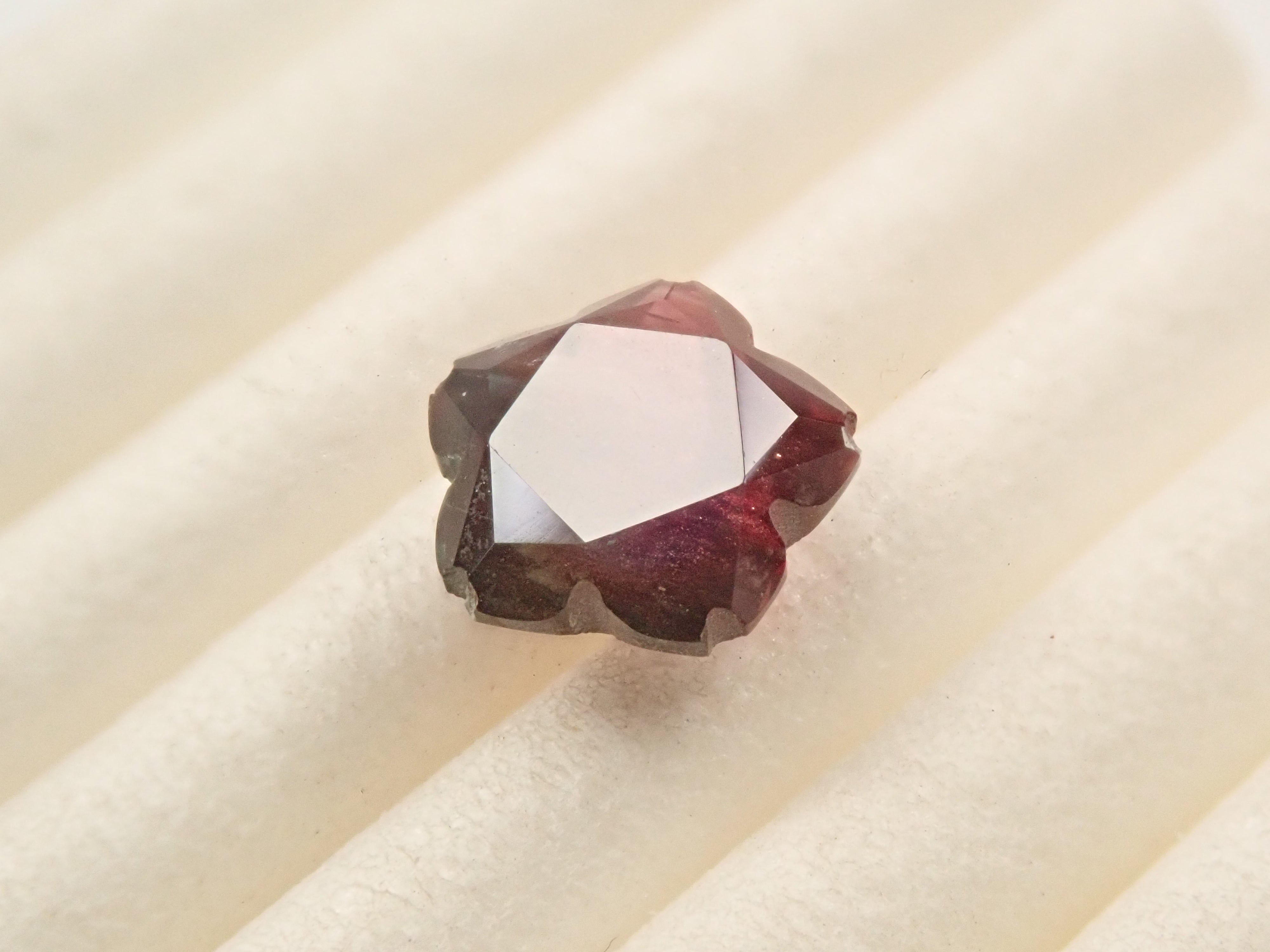 [Lottery Sale 0201_04] [Sakura Shape] 1.104ct Loose Oregon Sunstone from the United States