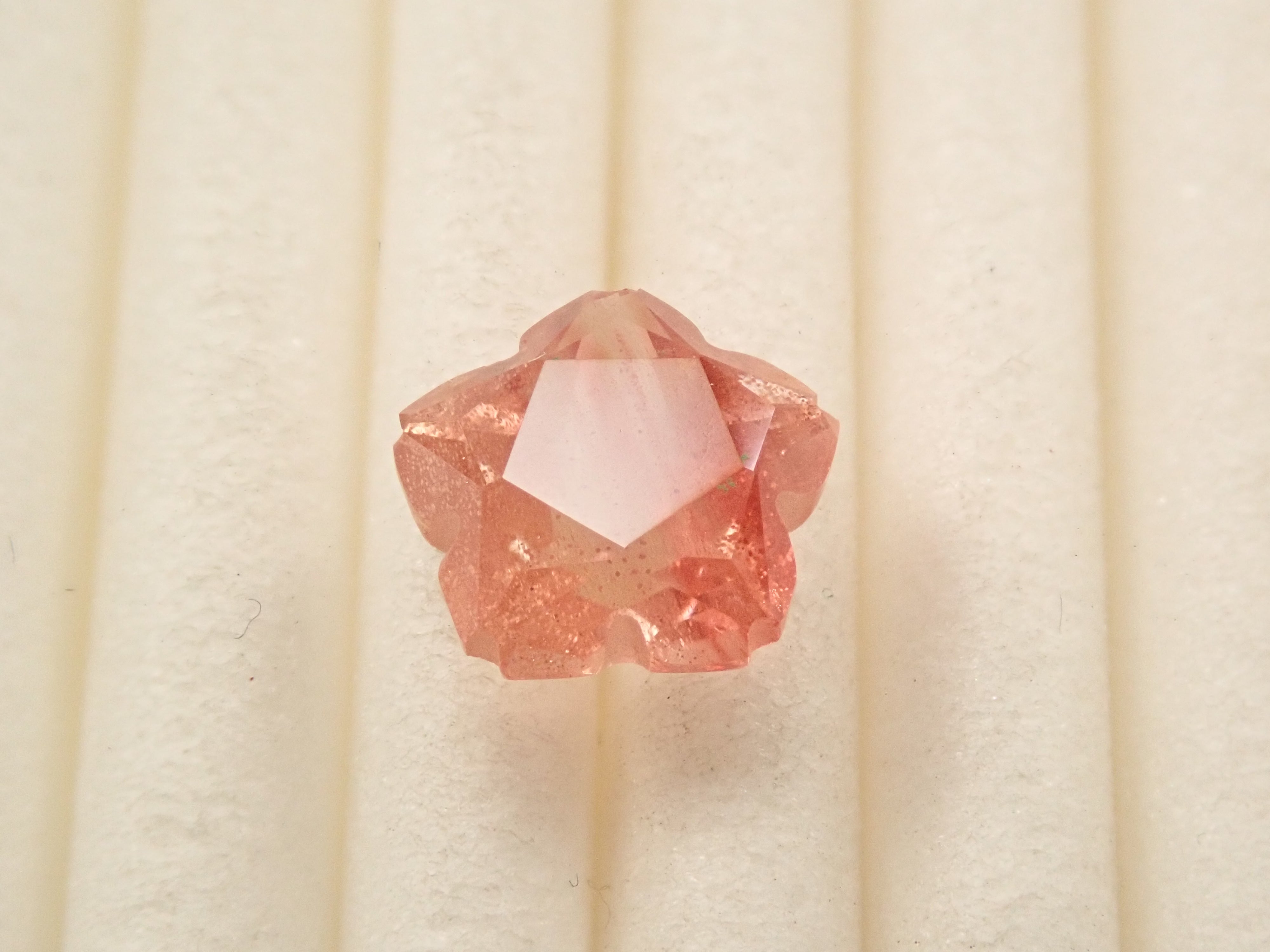 【抽選販売0117_02】【さくらシェイプ】アメリカ産オレゴンサンストーン 1.201ctルース