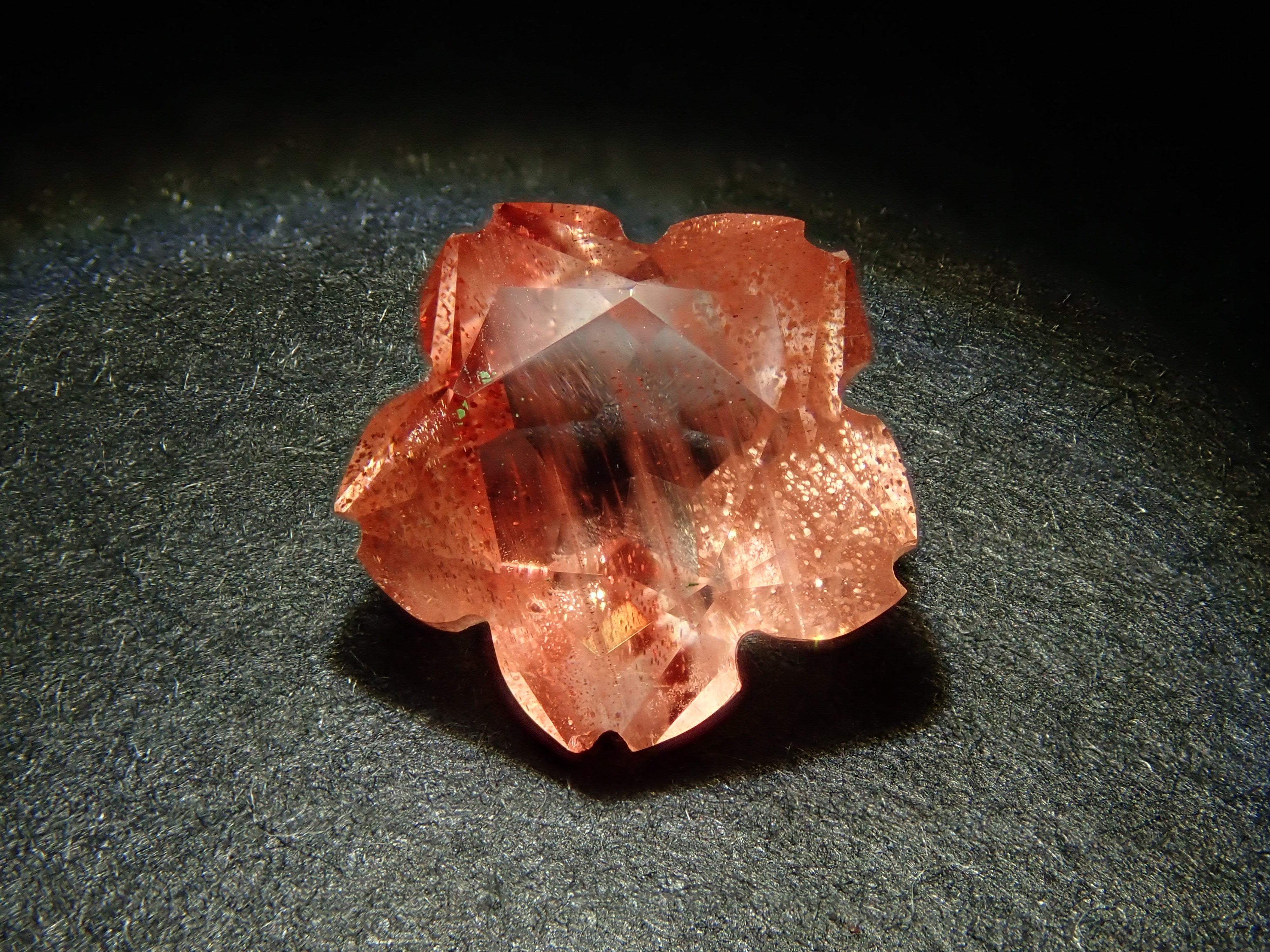 【抽選販売0117_02】【さくらシェイプ】アメリカ産オレゴンサンストーン 1.201ctルース