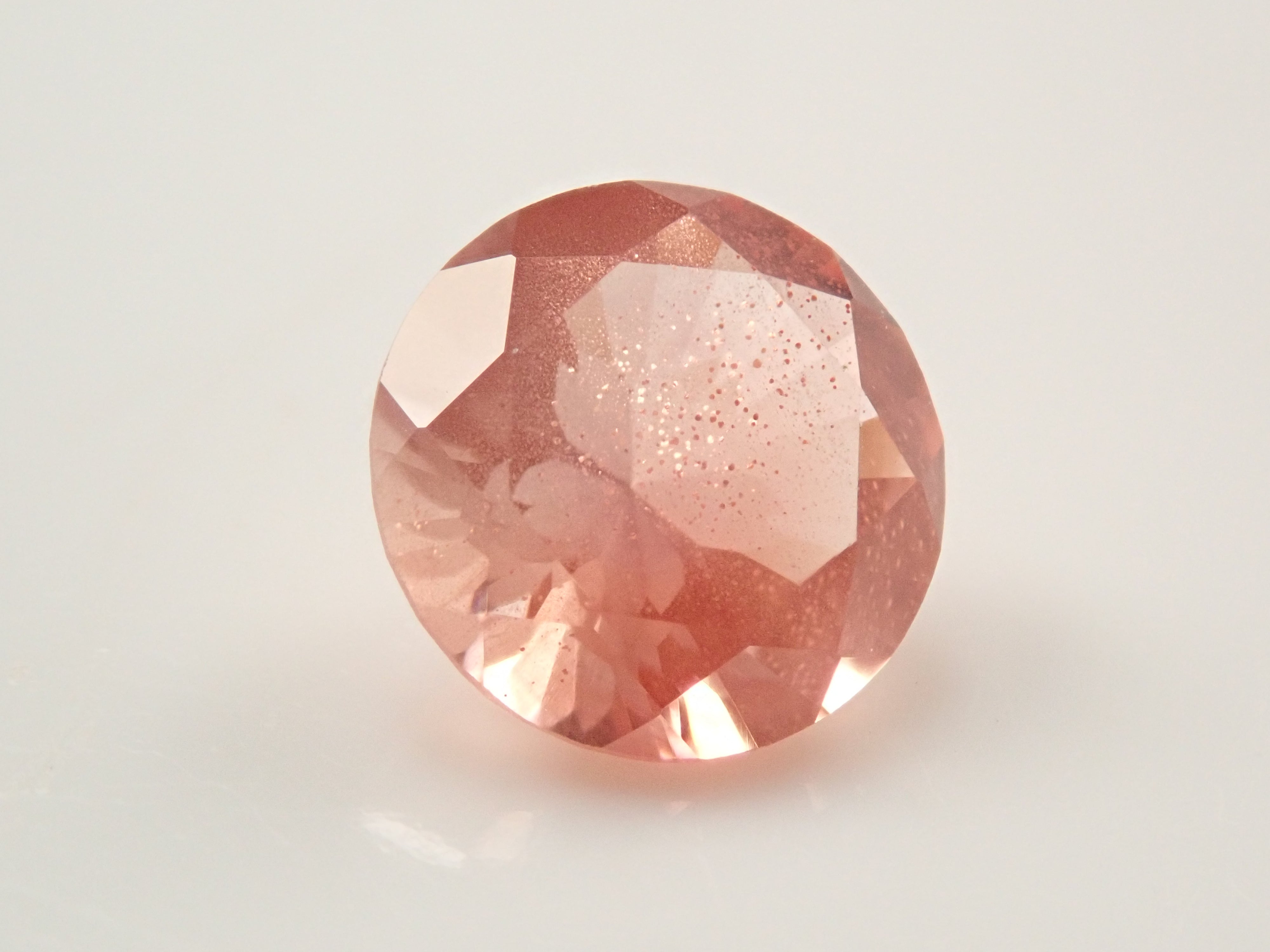 【抽選販売0117_01】【さくらインカット】アメリカ産オレゴンサンストーン 6.0mm/0.638ctルース