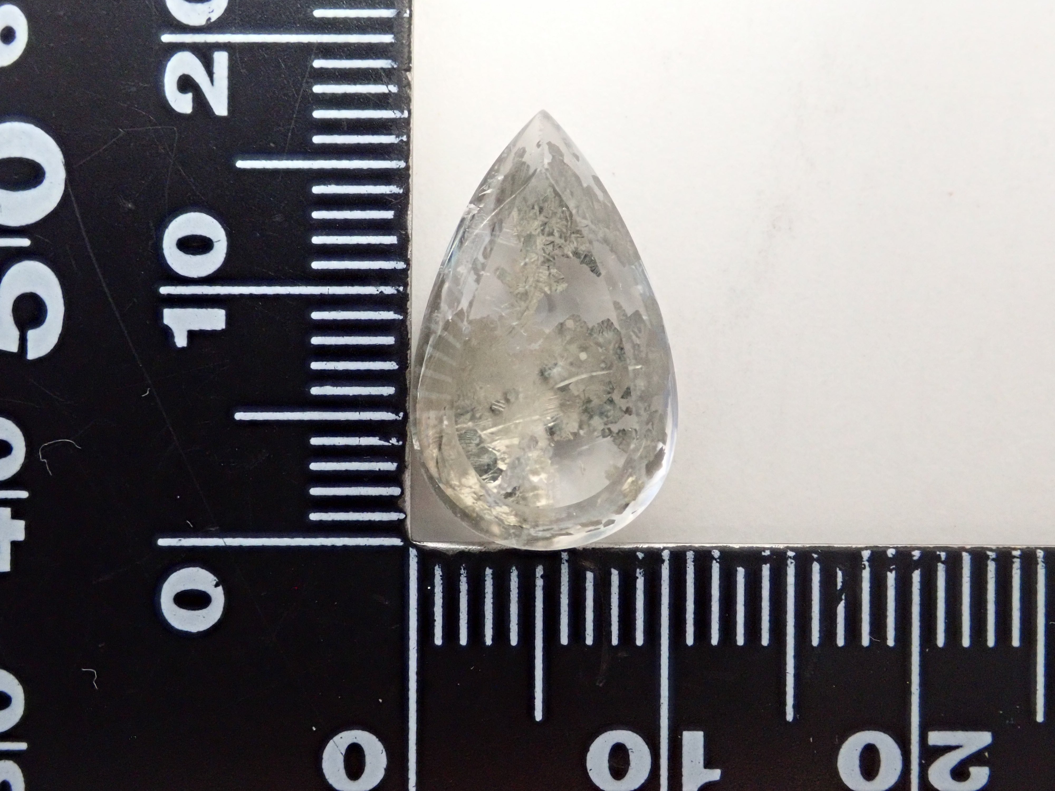 【12/31 22時販売】ブラジル産パイライトインクォーツ 6.992ctルース