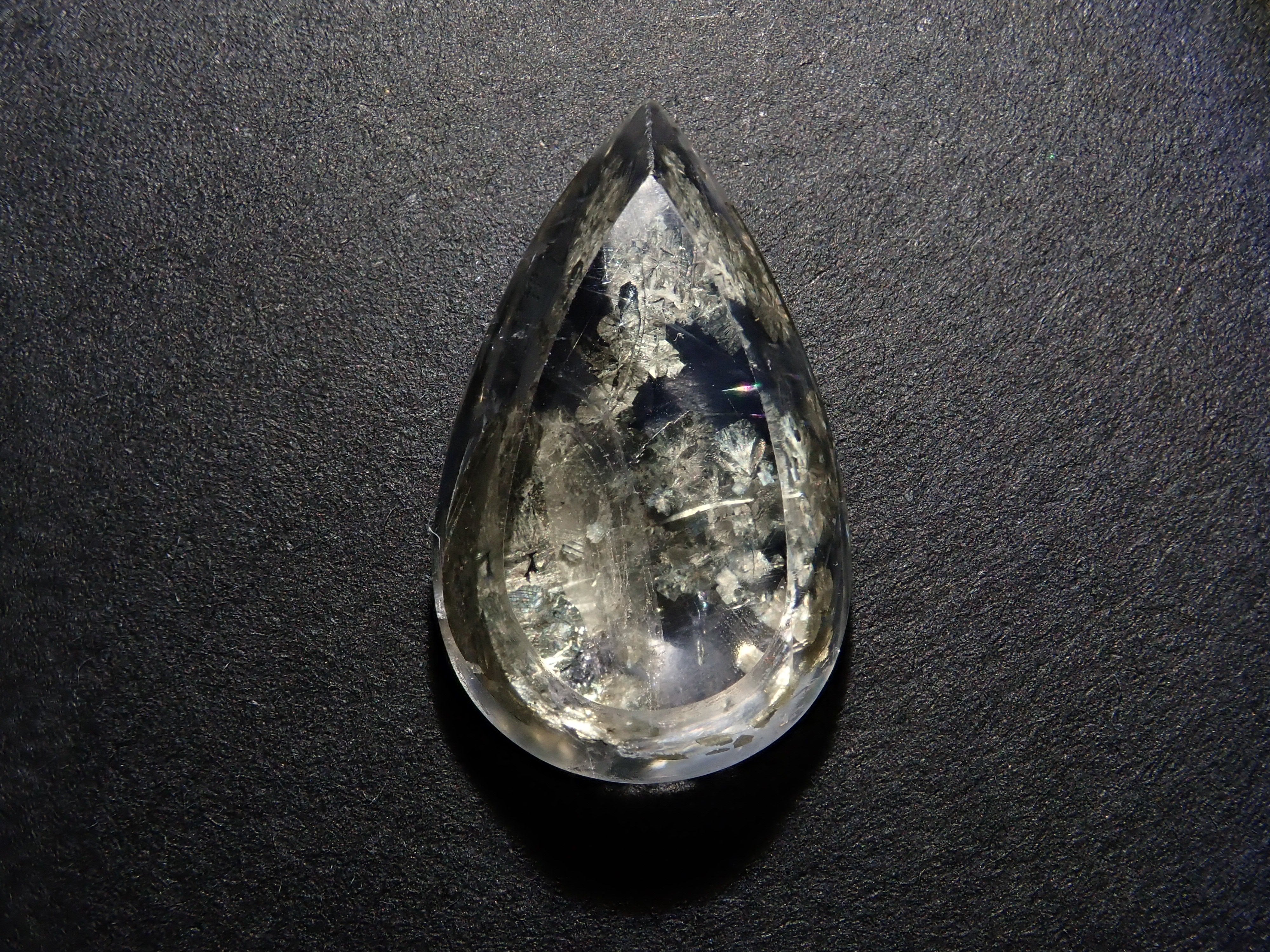 【12/31 22時販売】ブラジル産パイライトインクォーツ 6.992ctルース