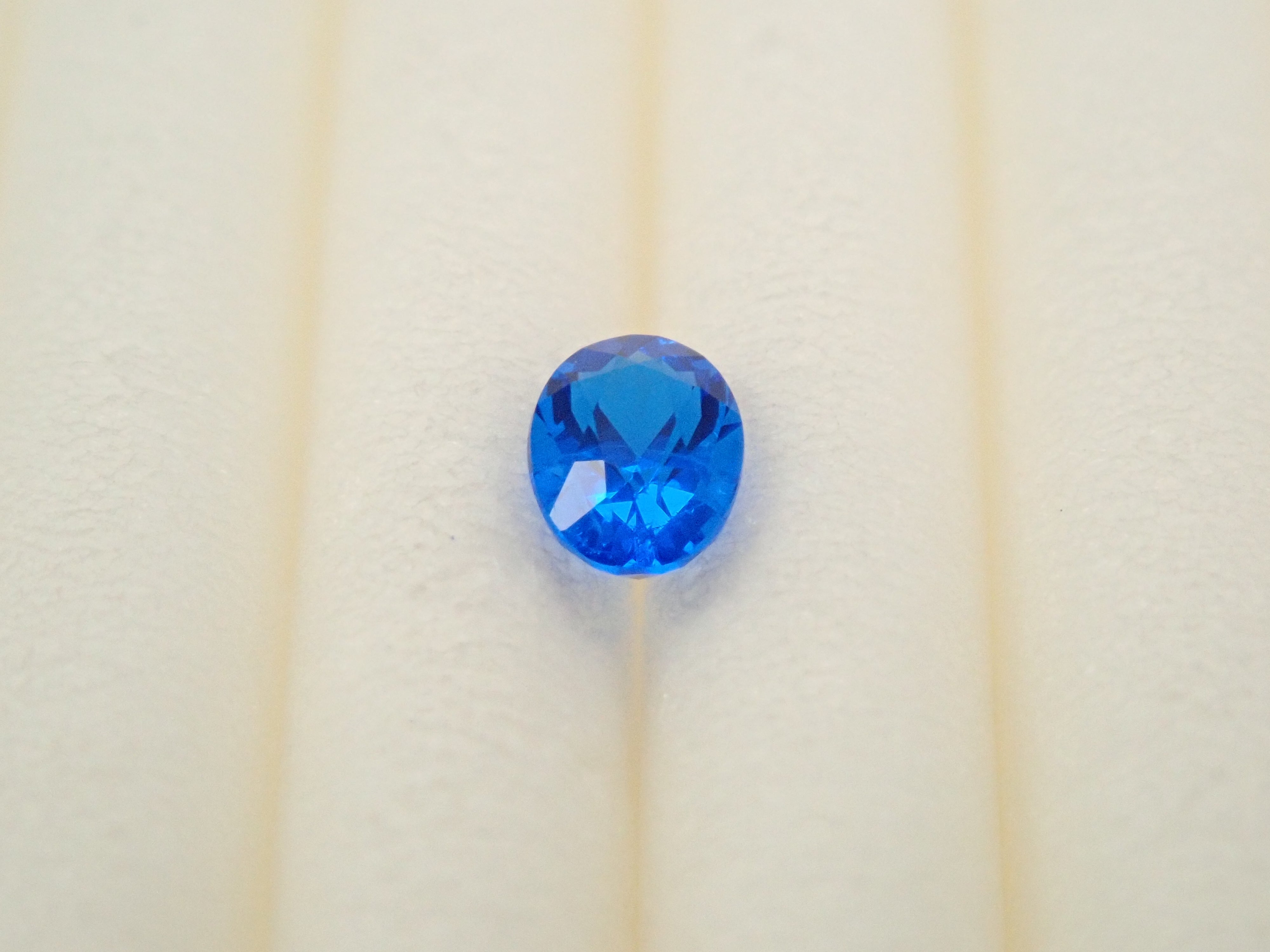 【1/9 22時販売】ドイツ産アウイナイト 0.083ctルース