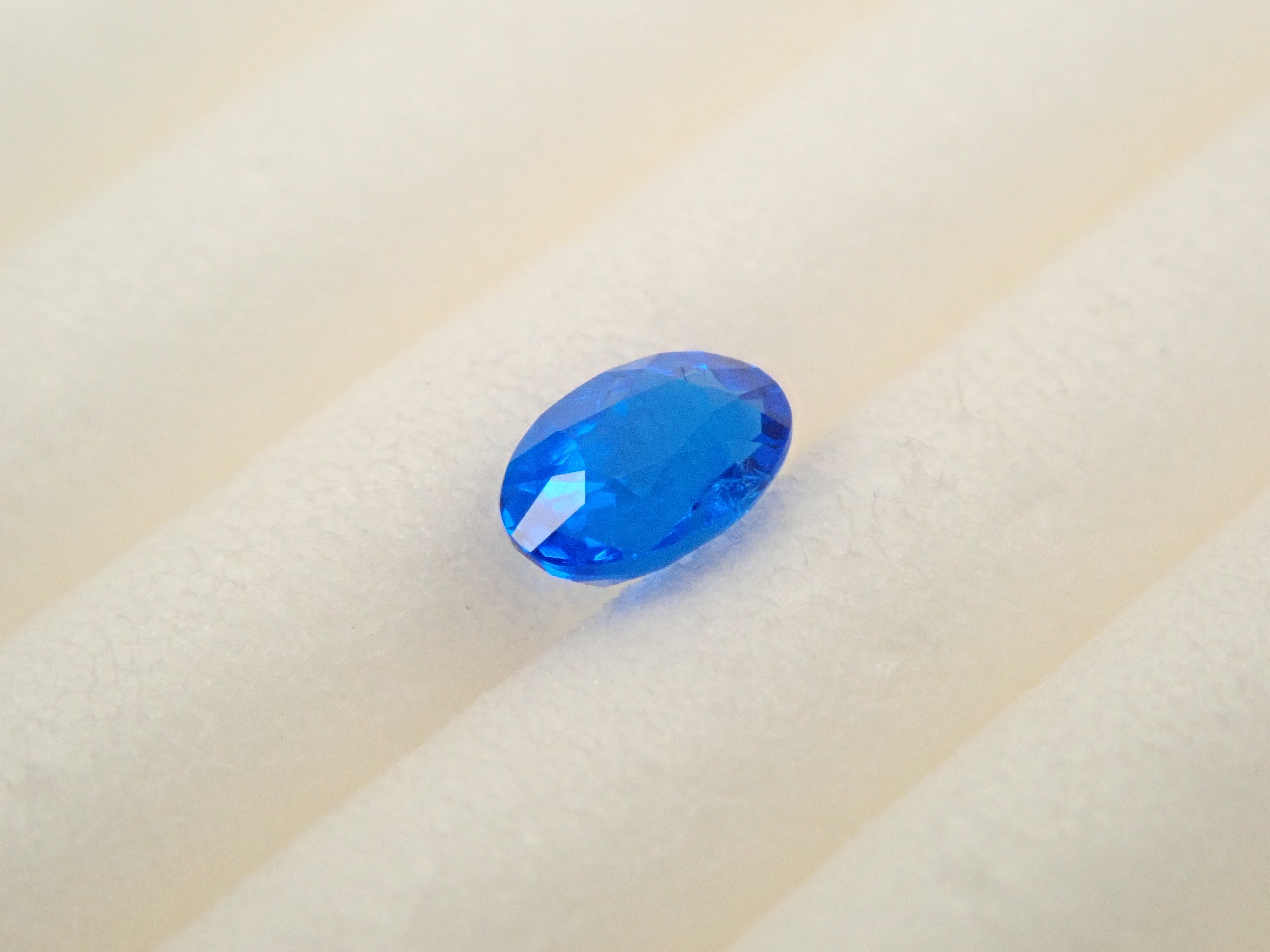 【1/9 22時販売】ドイツ産アウイナイト 0.083ctルース