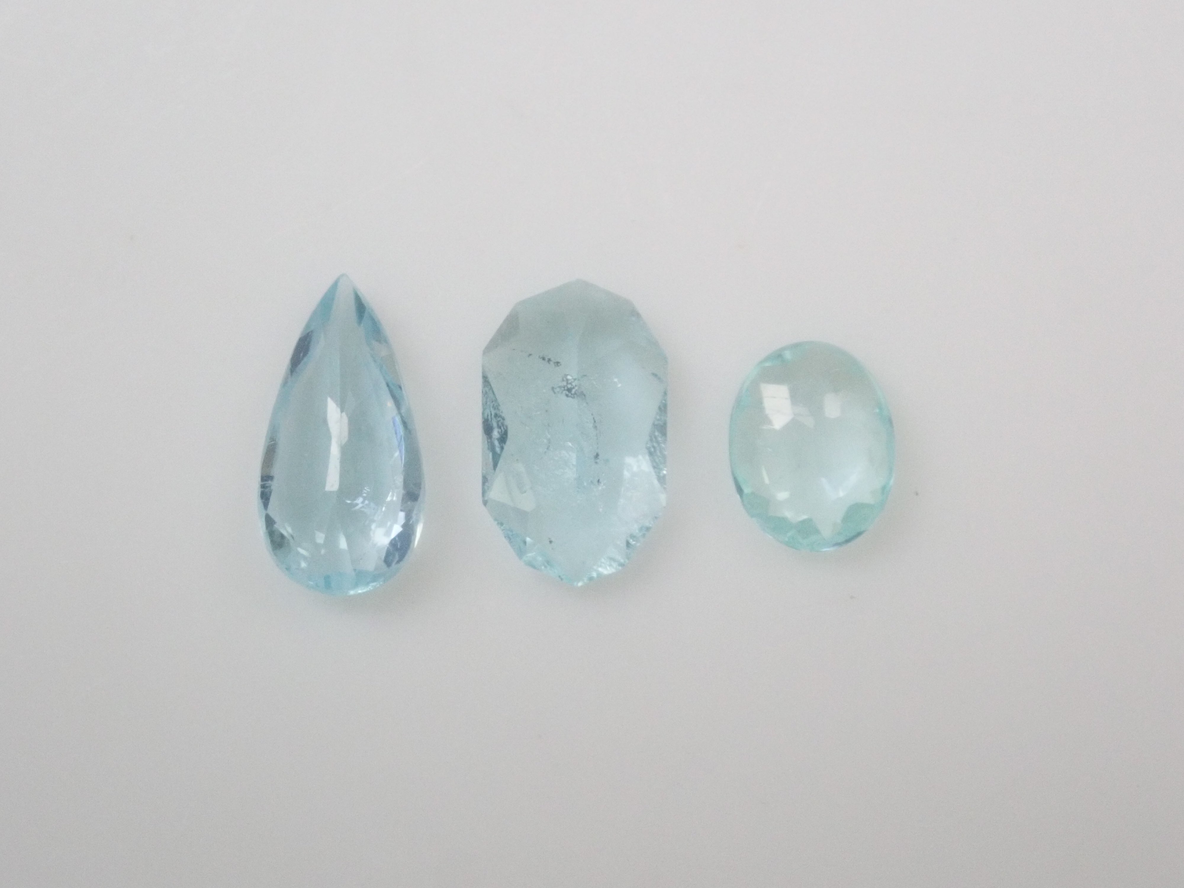 ブルー石ガチャ💎（ブラジル産パライバトルマリン・モザンビーク産パライバトルマリン・ドイツ産アウイナイト・ベニトアイト）《複数購入割引有》