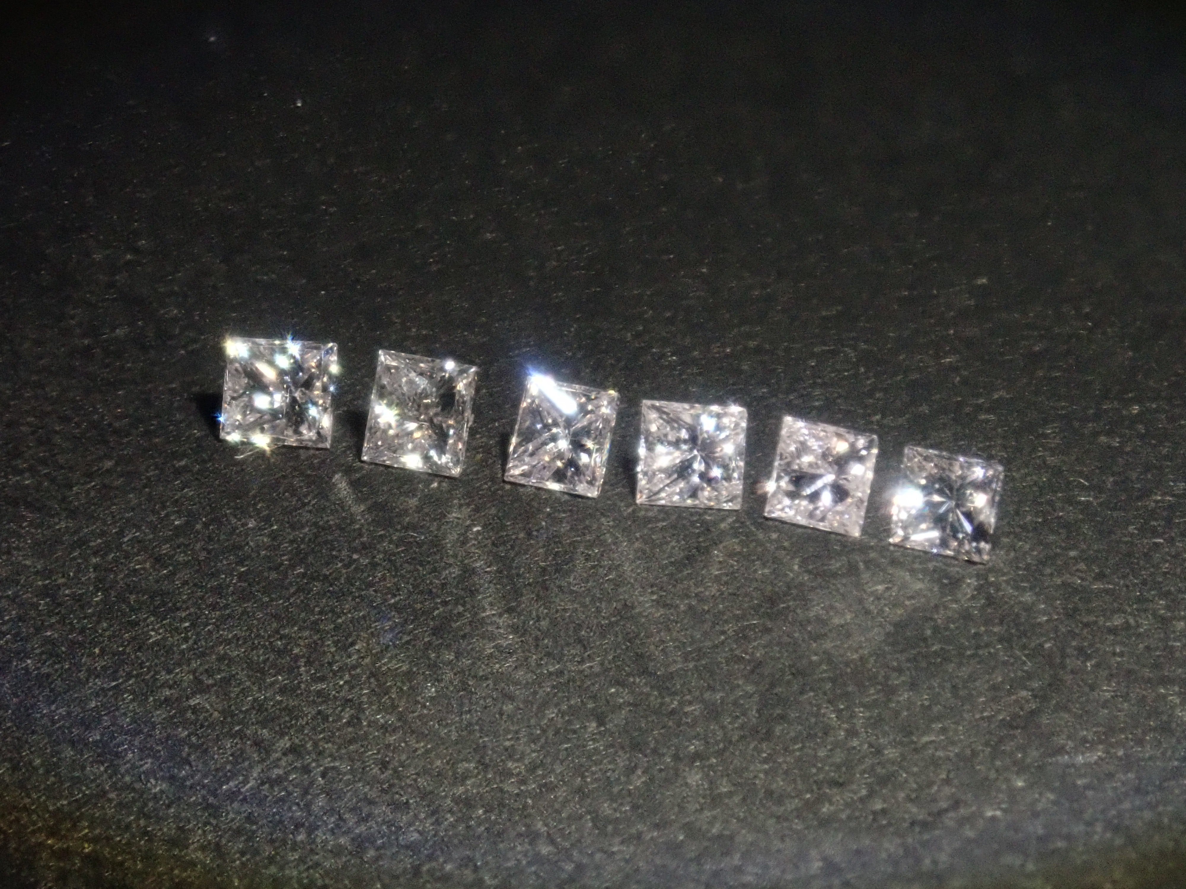 【1/10 22時販売】《限定13石》ピンクダイヤモンドガチャ💎通常49,800円のFANCYカラーやプリンセスカット含む《複数購入割引有》