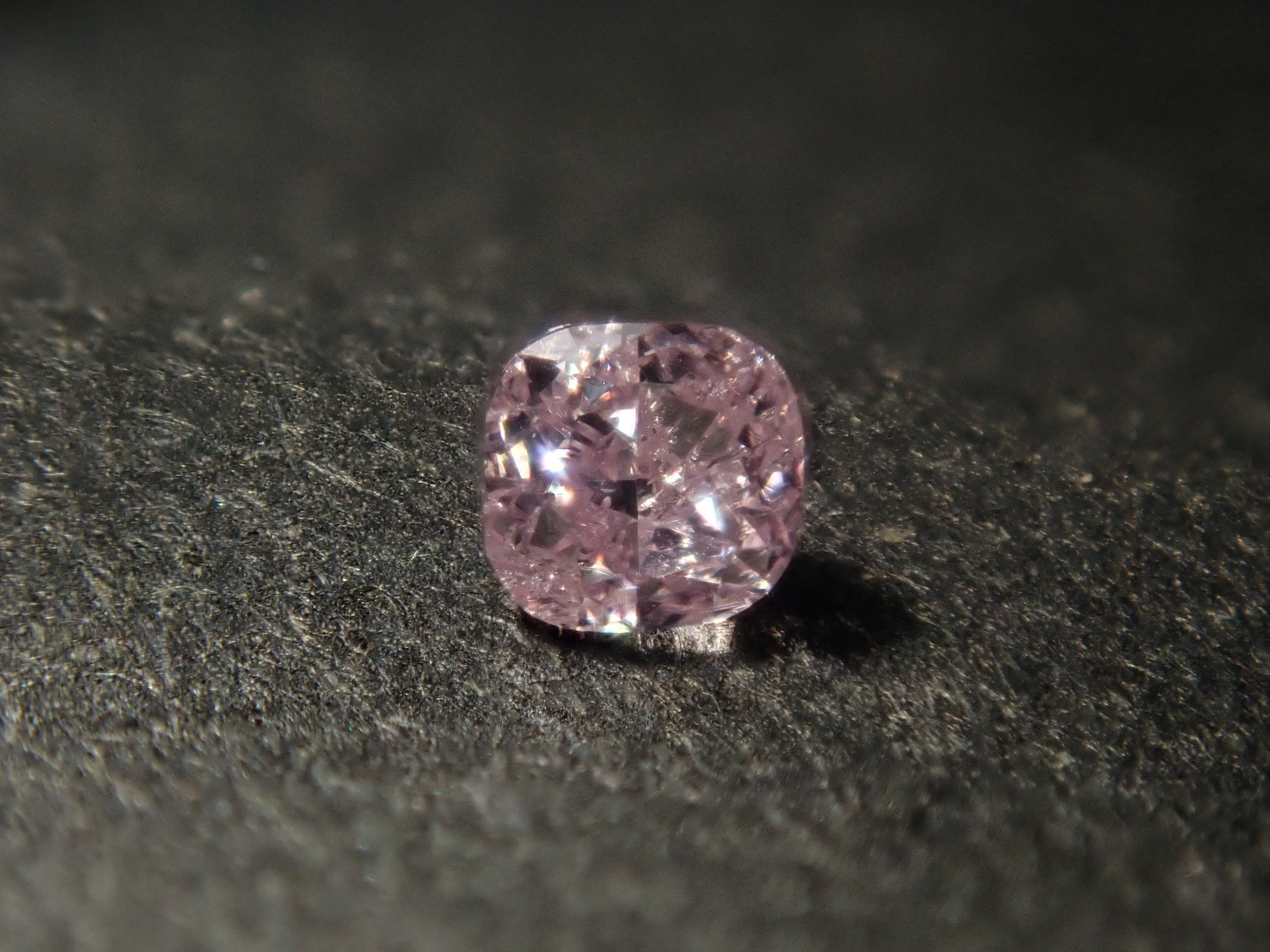 限定13石》ピンクダイヤモンドガチャ💎通常49,800円のFANCYカラーや