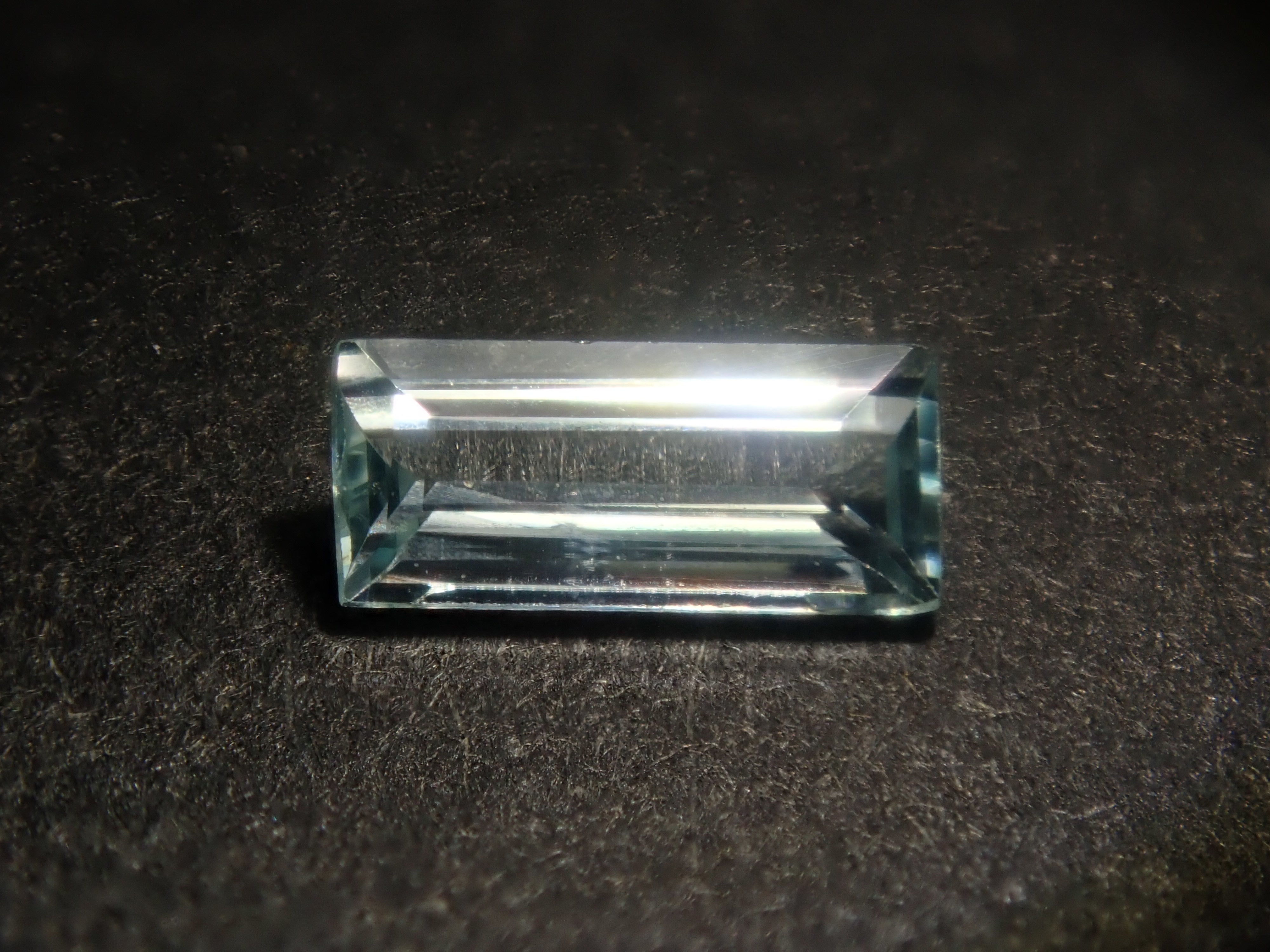 【1/12 22時販売】《限定15石》レアストーンガチャ💎98,000円のノンオイルレッドベリルGIA付き・シンシャ・モザンビーク産パライバトルマリン・ベニトアイトなど《複数購入割引有》　