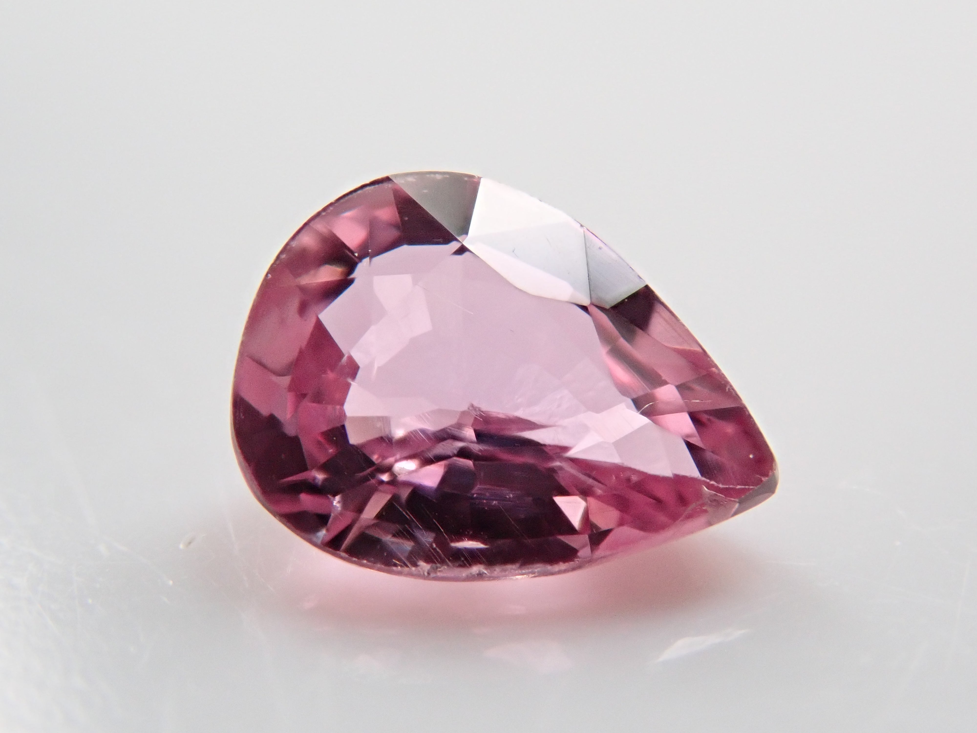 【12548254掲載】パパラチアサファイア 0.474ctルース