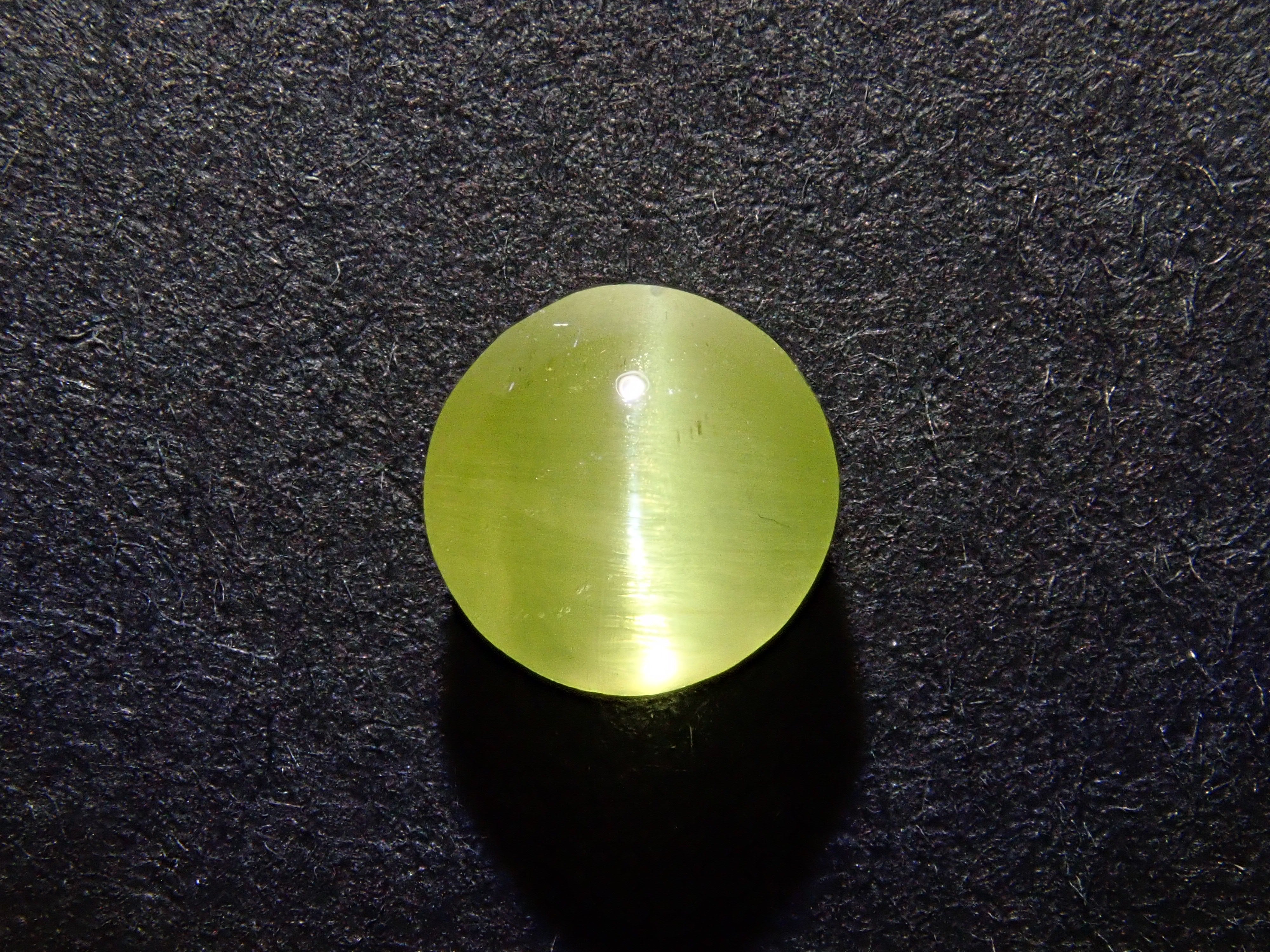 【1/1 22時販売】インド産パロットクリソベリルキャッツアイ 5.0mm/1.099ctルース