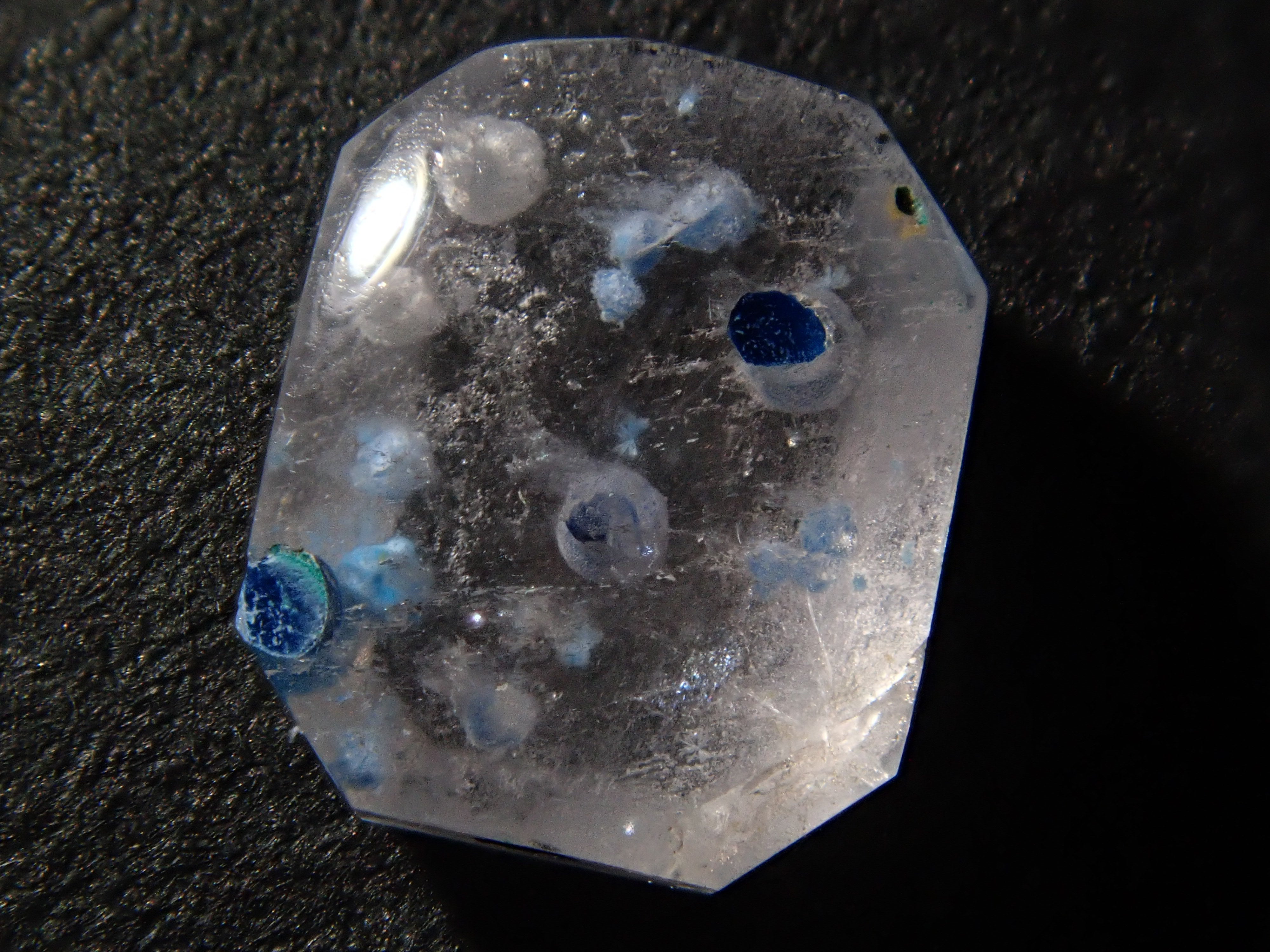 【1/9 22時販売】ブラジル産メデューサクォーツ（パライバクォーツ） 0.848ctルース