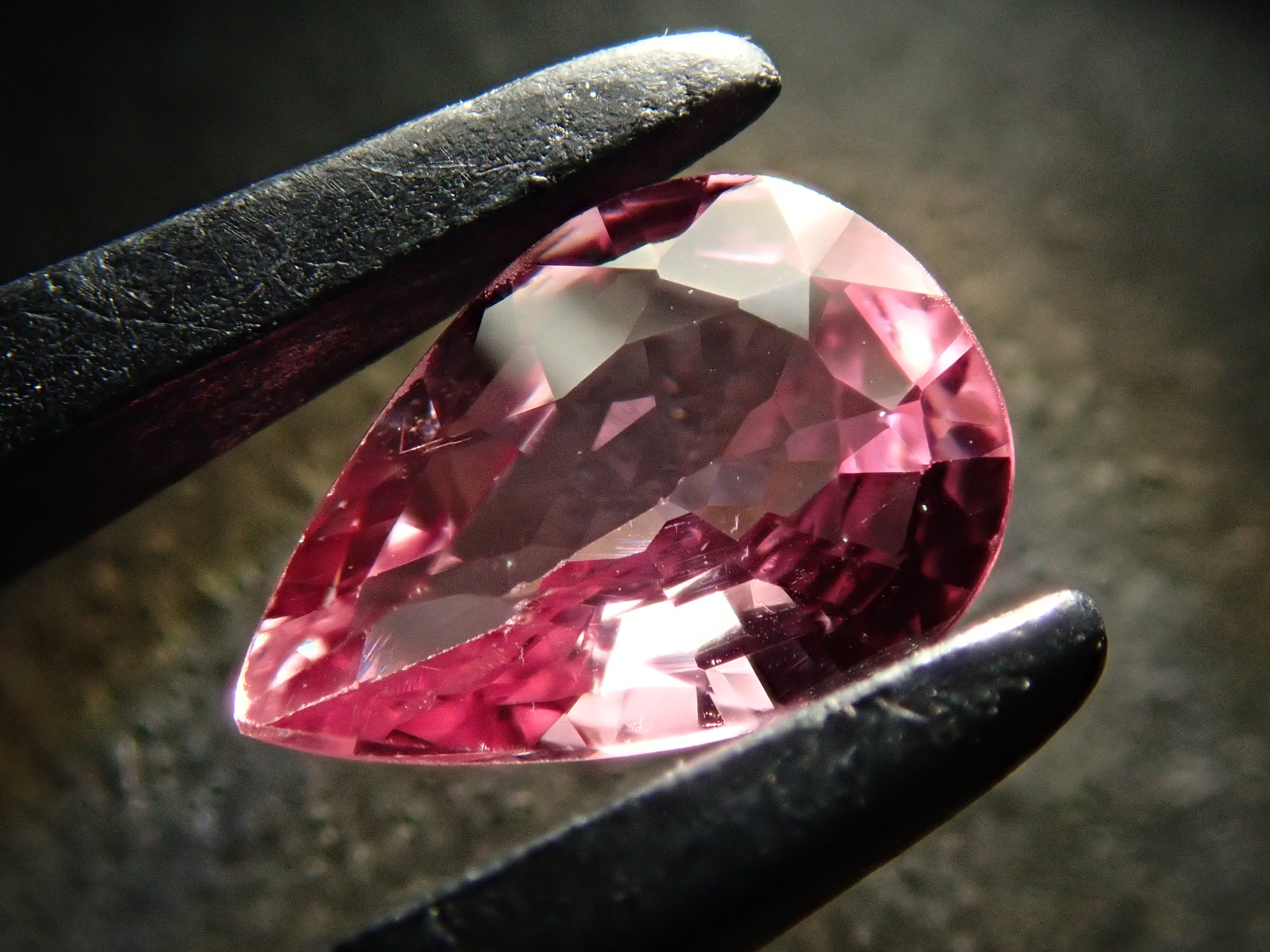 【12548259掲載】パパラチアサファイア 0.524ctルース