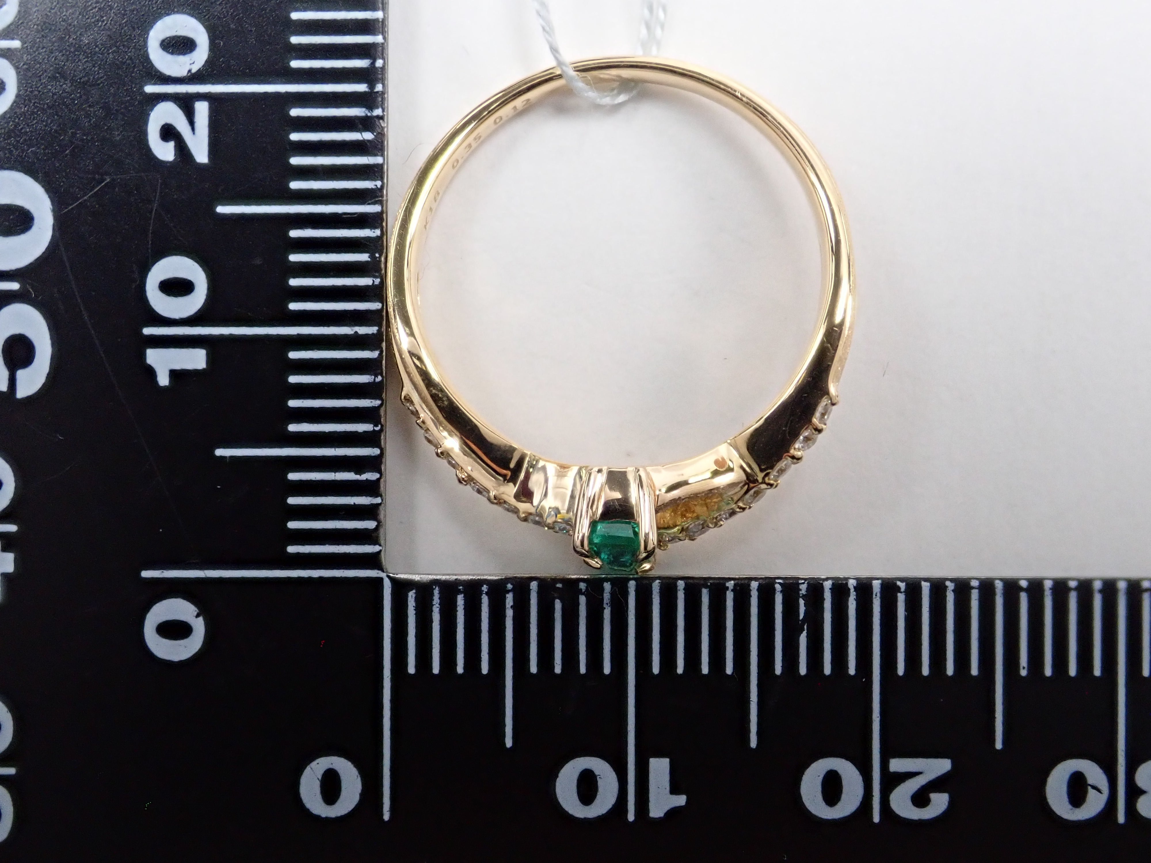 K18コロンビア産ノンオイルエメラルド0.35ct リング