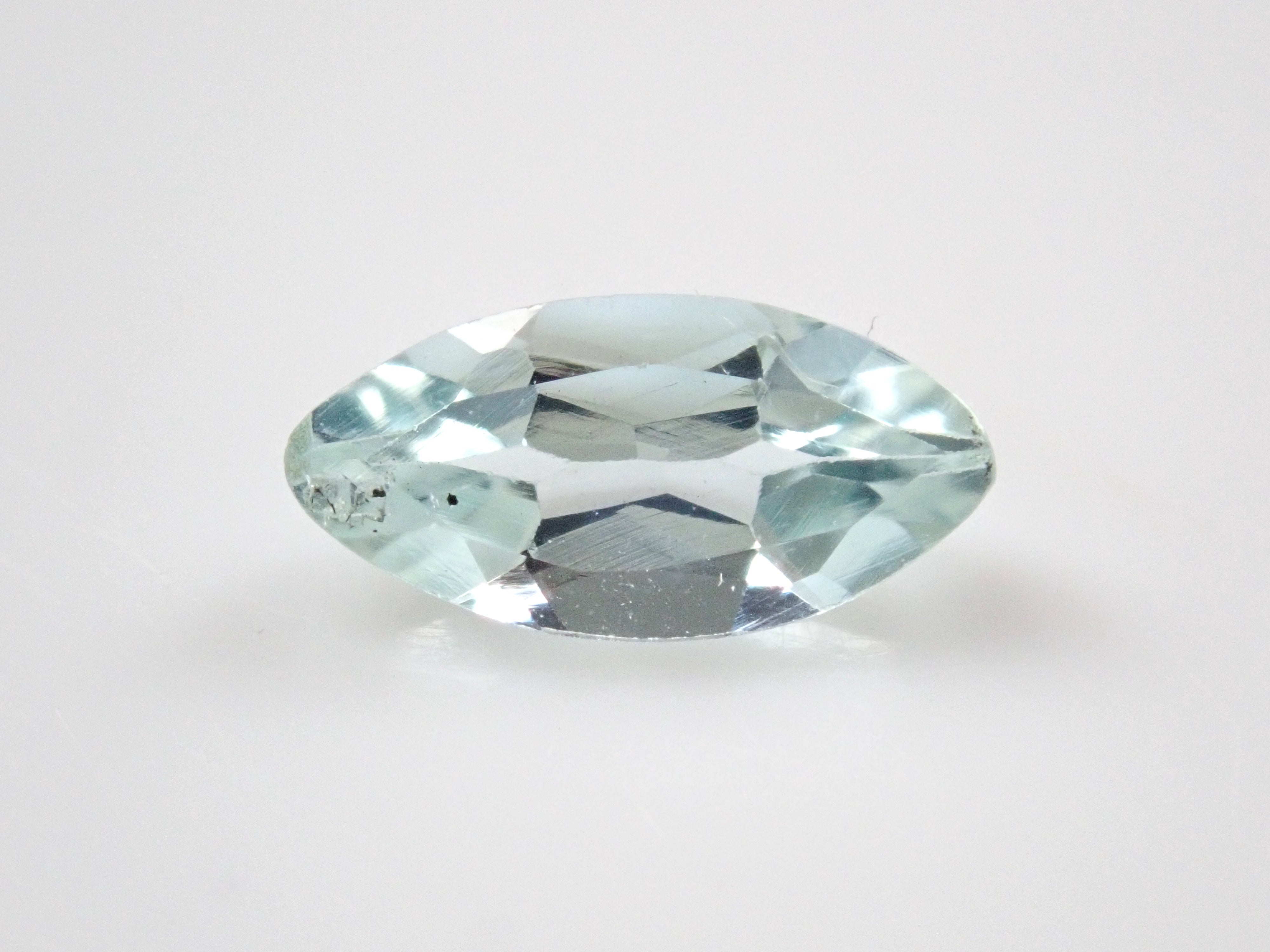 Blue tourmaline 0.369ct loose Japanese-German book