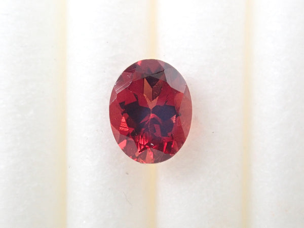 紅色尖晶石 0.378 克拉裸石