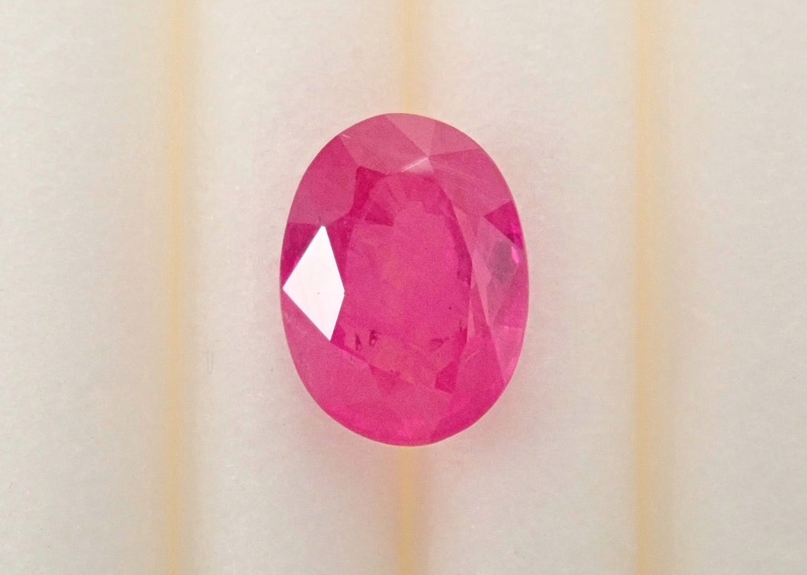 [12561721] Mozambique Ruby 0.537ct Loose