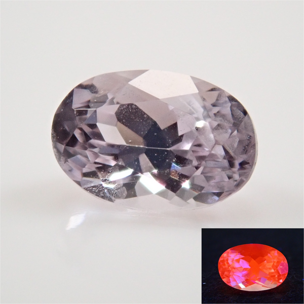 タンザニア産マグネシオアキシナイト 0.357ctルース