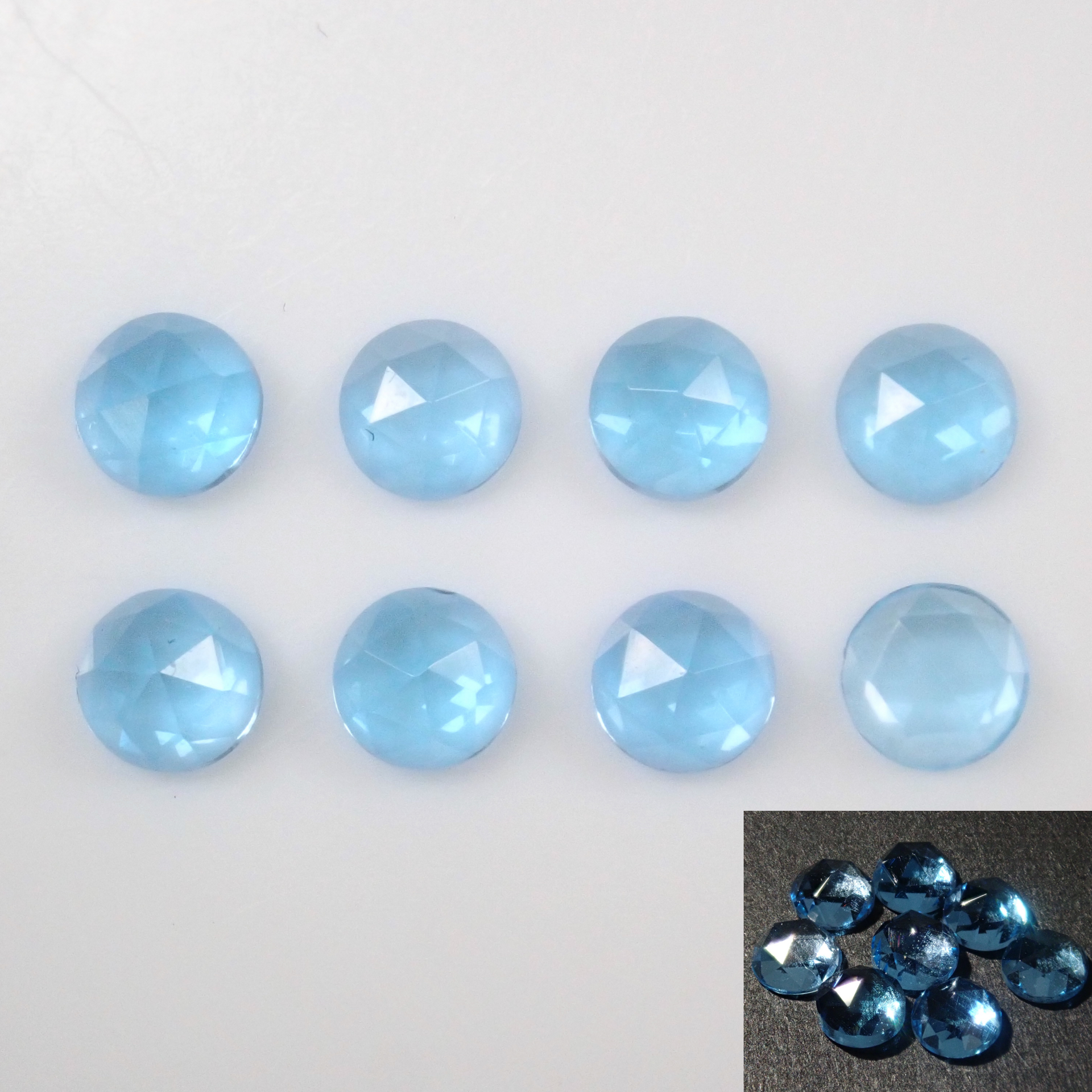スイスブルートパーズ(4mm,ローズカット)1石ルース《複数購入 スイスブルートパーズ(4mm,ローズカット)1石ルース《複数購入