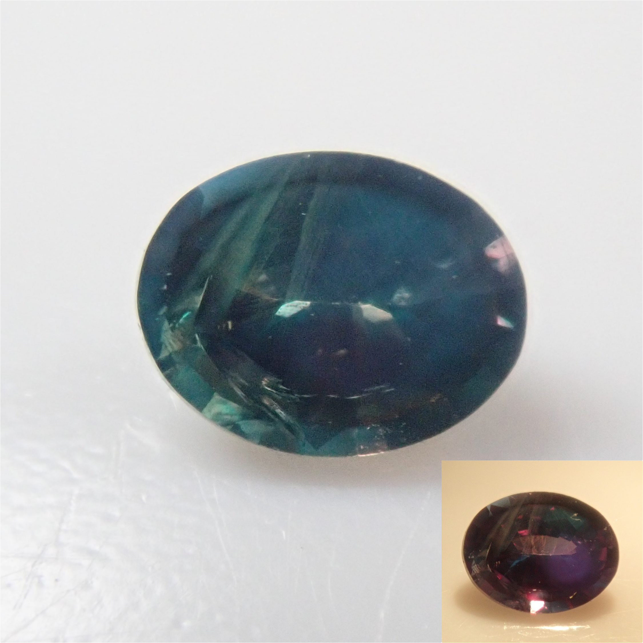 【4/10 22時販売】ブラジル産アレキサンドライト 0.109ctルース