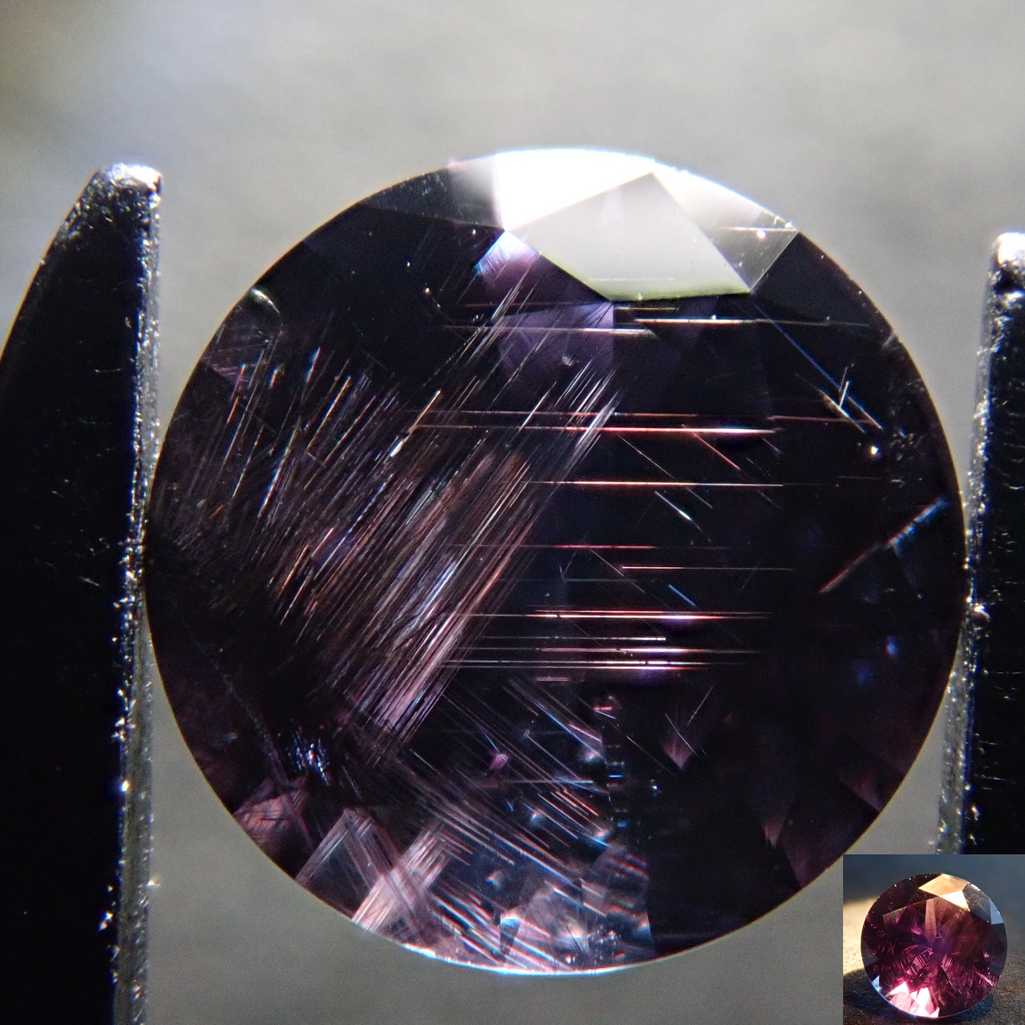 Bekiri Blue Garnet (Color Change Garnet) from Madagascar 5.0mm/0.503ct Loose Stone