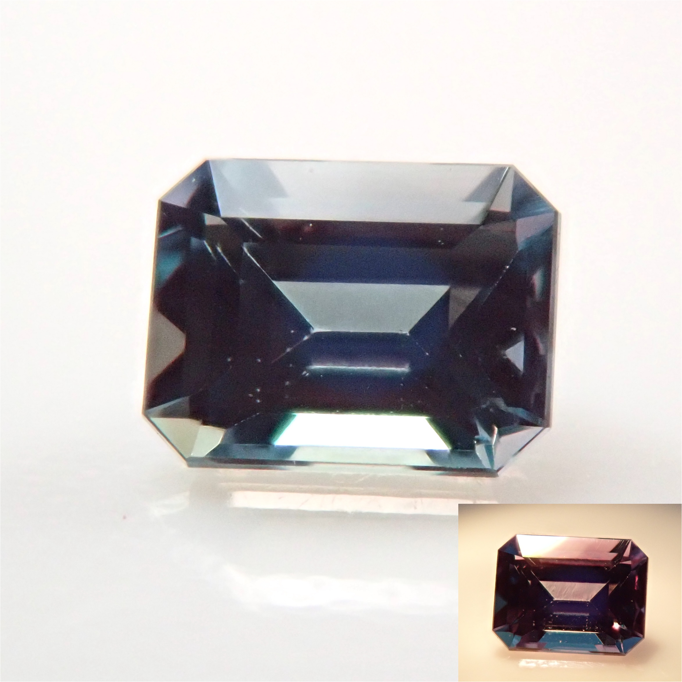 アレキサンドライト ルース ブラジル エメラルドマイン社 0.097ct 