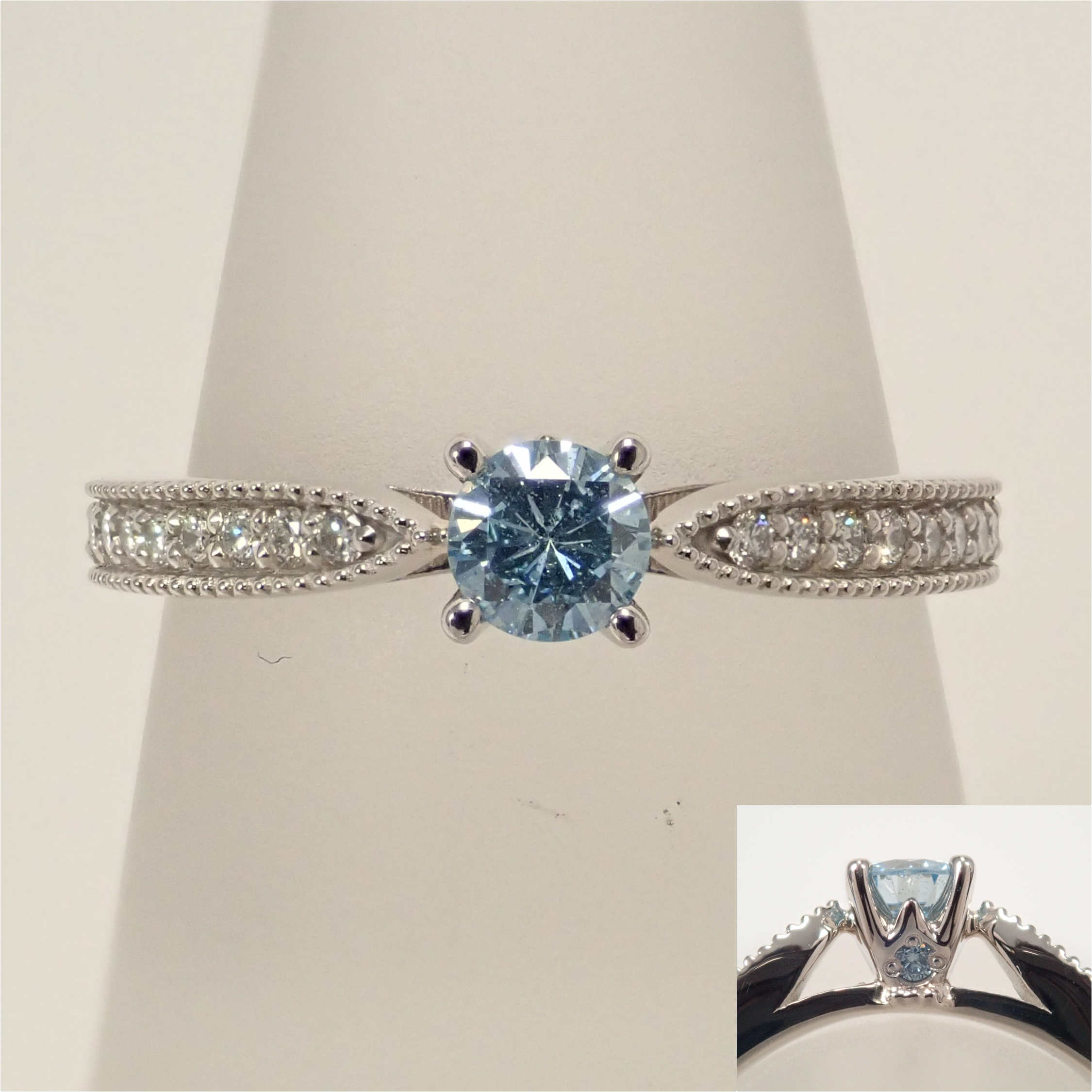 Pt950 アイスブルーダイヤモンド  リング