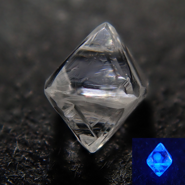 【6/5 22時販売】南アフリカ産ダイヤモンド原石（ソーヤブル） 0.101ct原石
