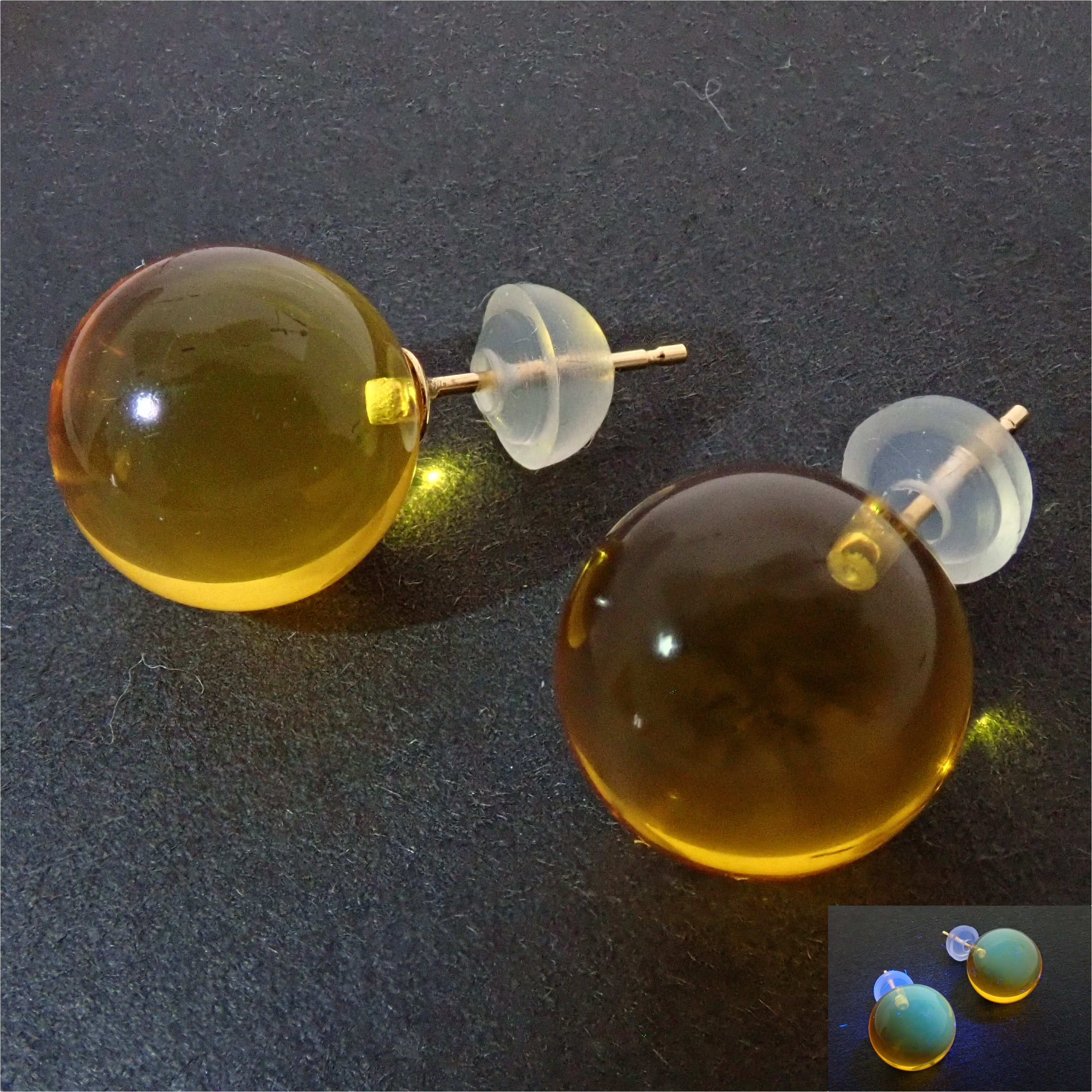 [Listed as 22602655] [Colorful] K18 Amber/Copal Earrings