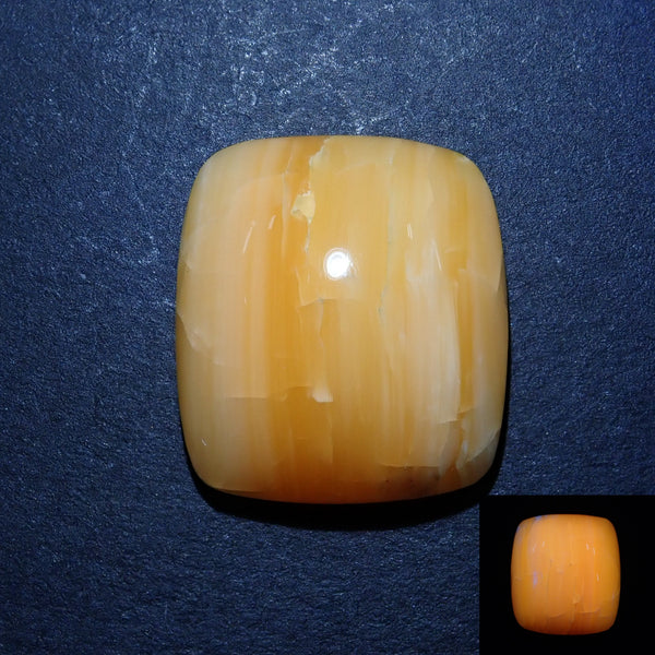 北海道蛋白石（UV 型）12.084 克拉裸石帶補丁