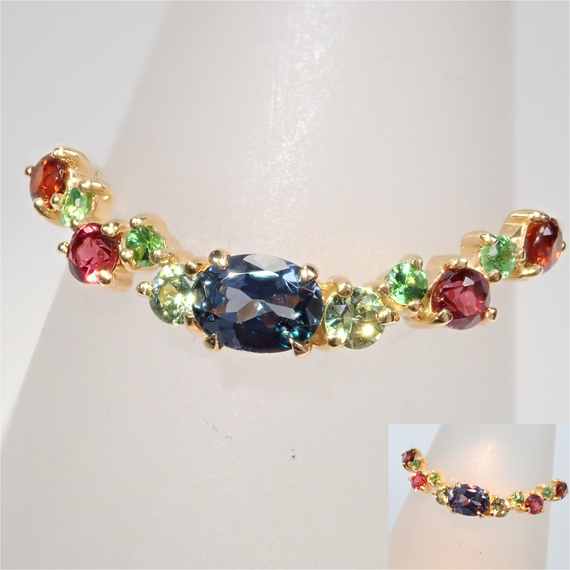 K18YGマダガスカル産ベキリーブルーガーネット(カラーチェンジ K18YGマダガスカル産ベキリーブルーガーネット(カラーチェンジ