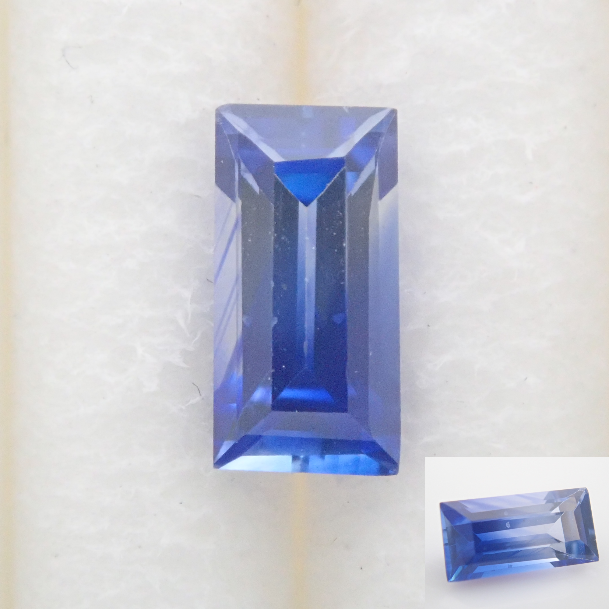 Sri Lankan bicolor sapphire 0.260ct loose stone