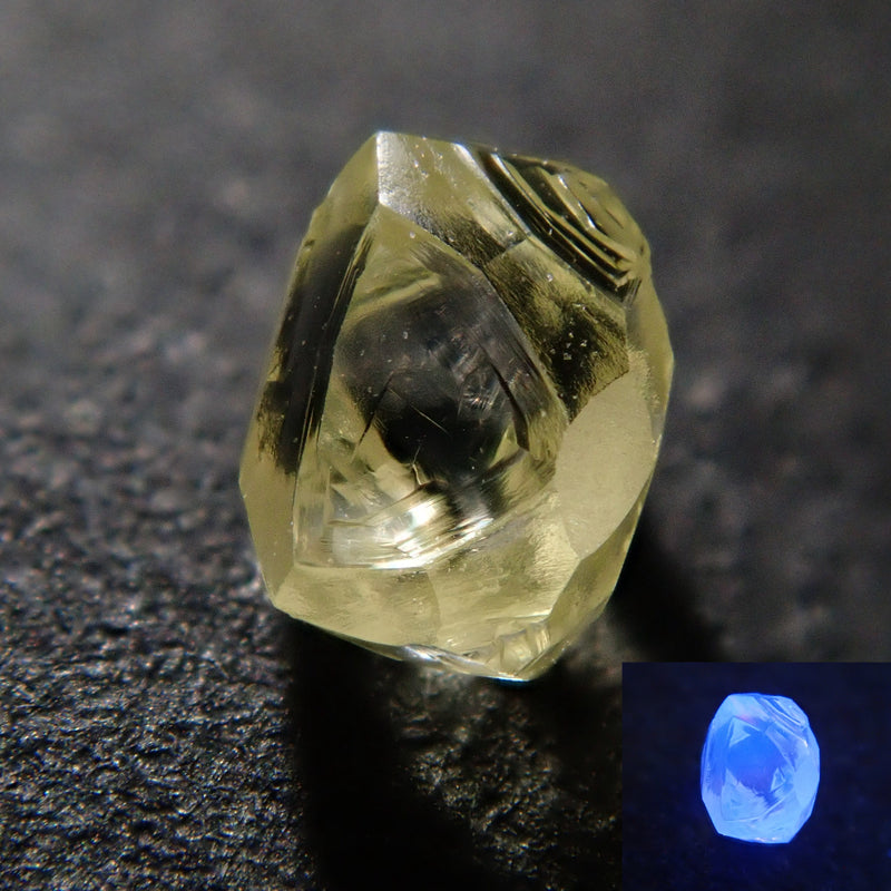 South African yellow diamond (makeable) 0.193ct rough stone