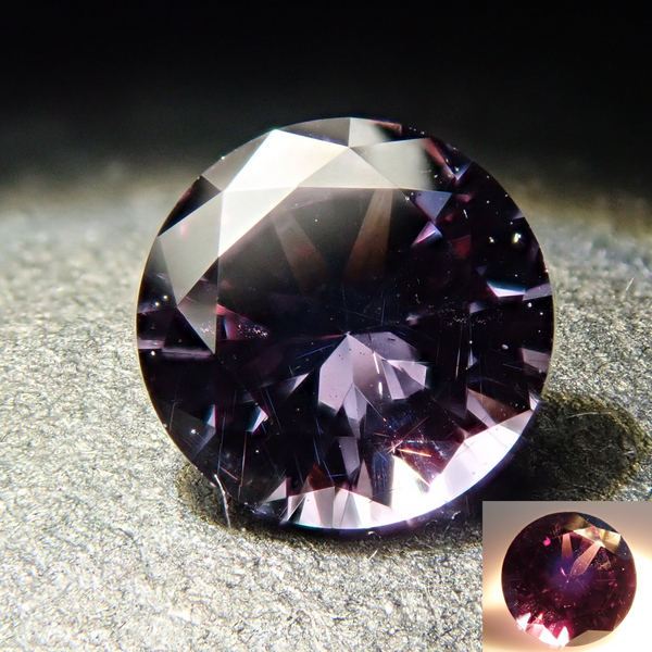 [On sale from 10pm on 4/30] Madagascar Bekiri Blue Garnet (Color Change Garnet) 4.1mm/0.309ct Loose Stone