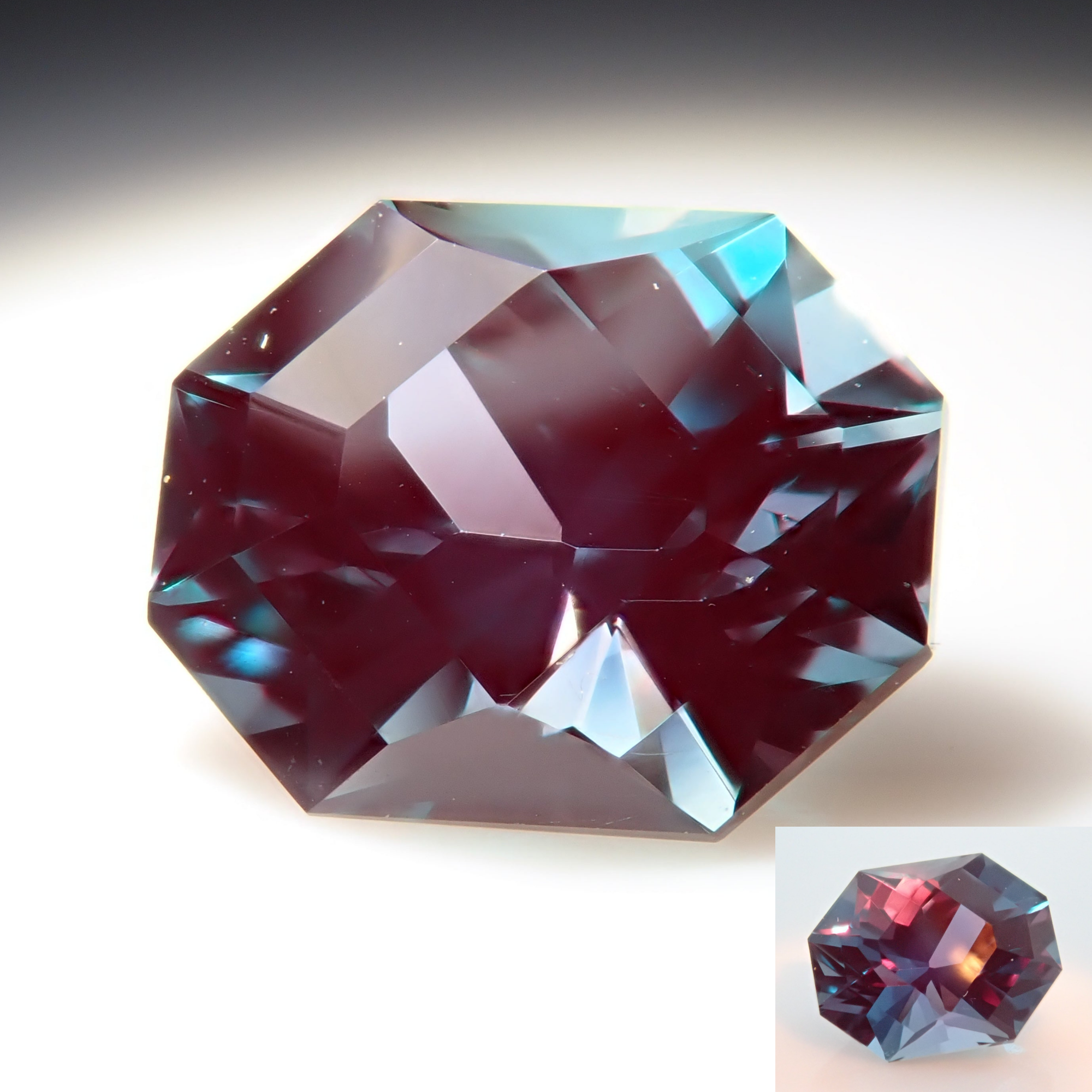 宝石 アレキサンドライト ルース 合成アレキサンドライト 0.841ctルース