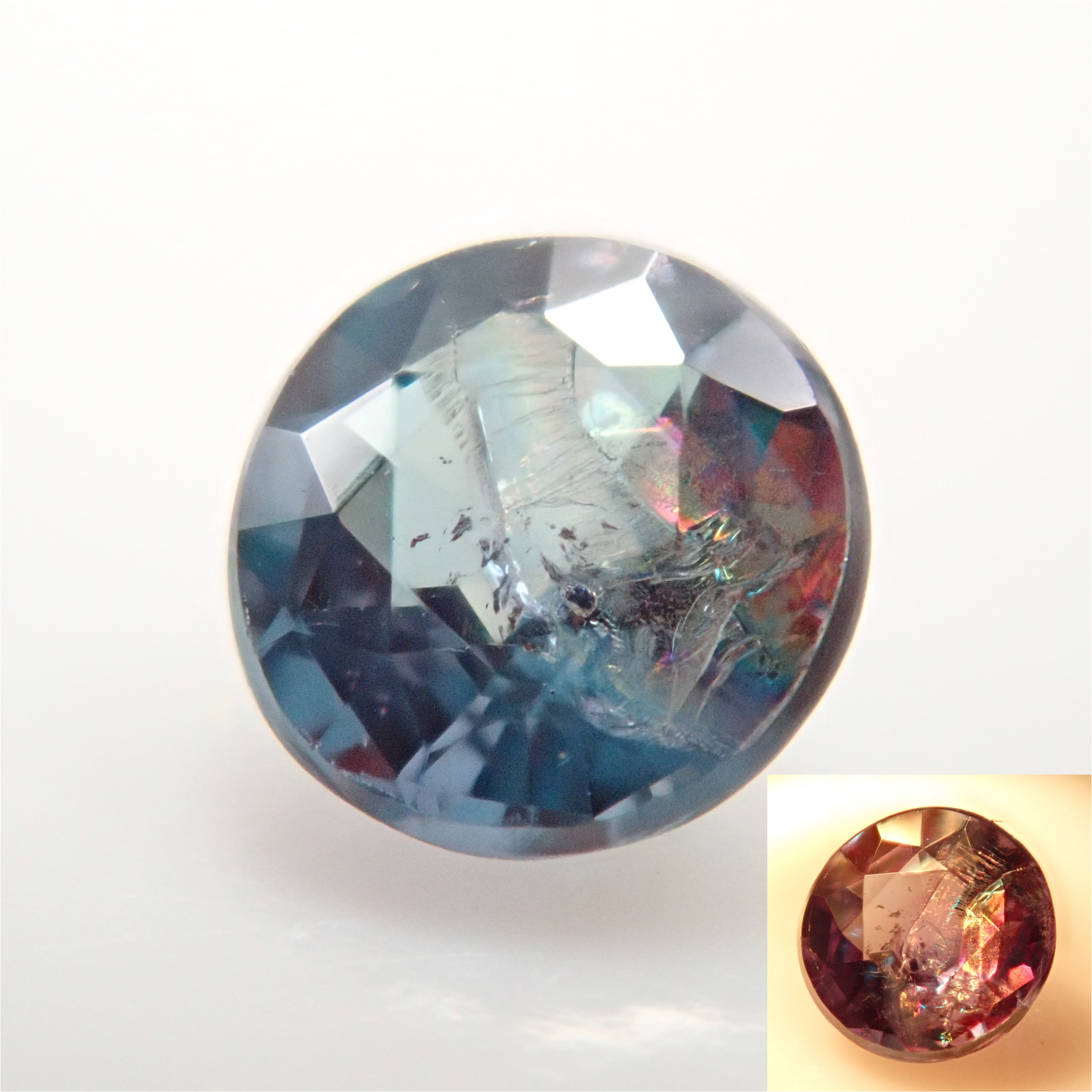 【2/19 22時販売】ブラジル産アレキサンドライト 3.0mm/0.121ctルース