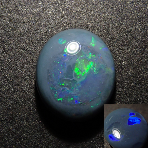 Australian black opal 2.277ct loose stone (play of color on both sides)