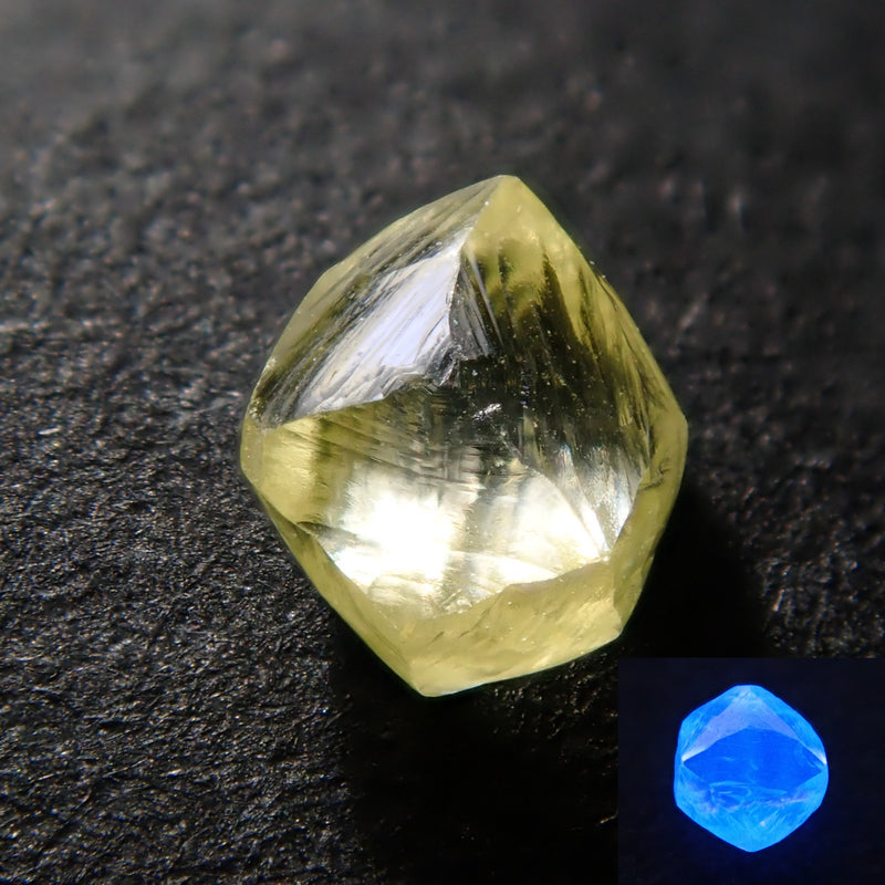 南アフリカ産イエローダイヤモンド（メイカブル） 0.202ct原石