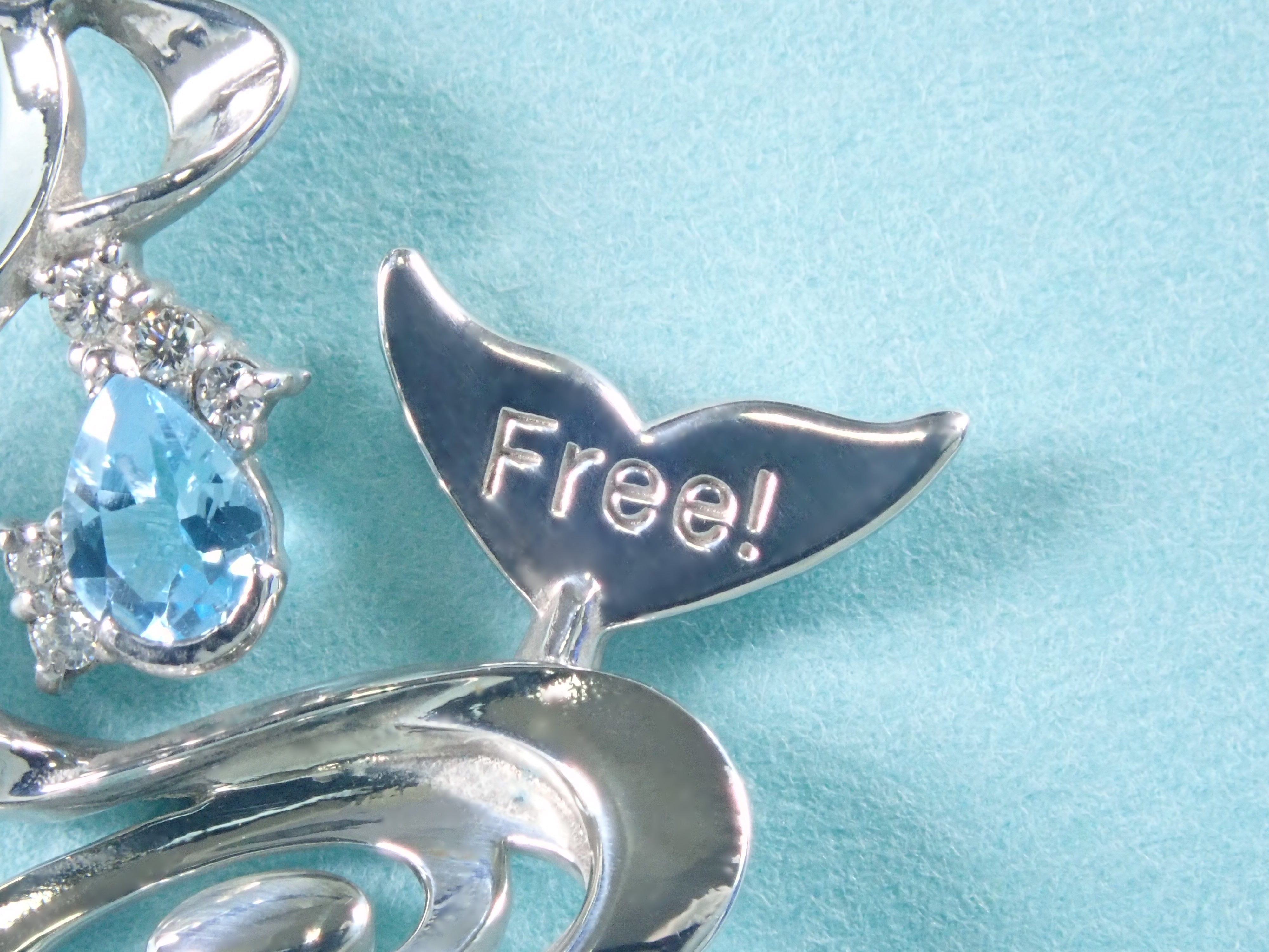 [Sales End on Thursday, July 4th] "Free! -the Final Stroke-" x KARATZ Collaboration Droplet Pendant (Platinum Material)