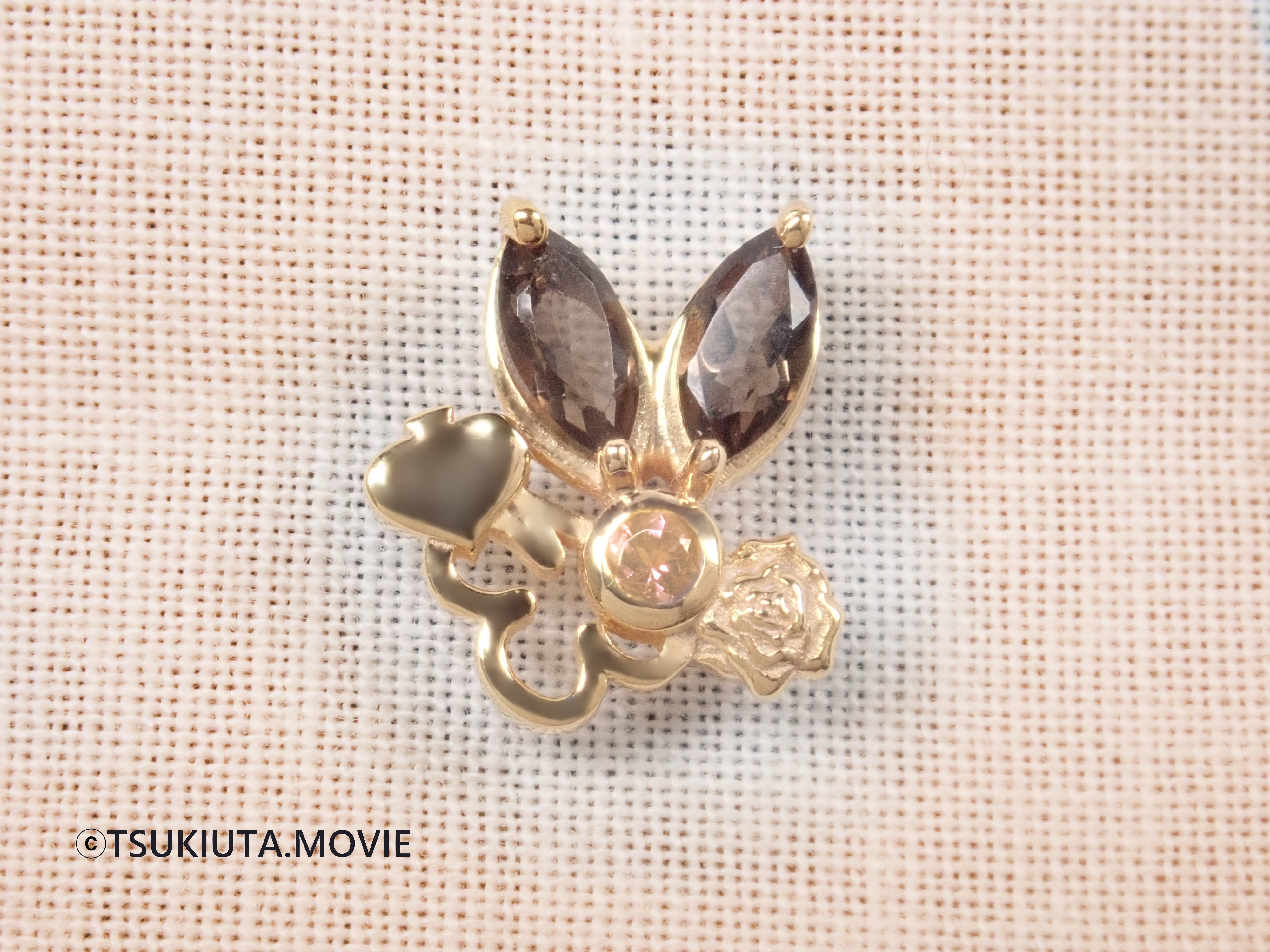 [Sales end on Sunday, July 21] "TSUKIUTA." Movie version RABBITS KINGDOM THE MOVIE x KARATZ collaboration bunny ear earrings "Black Rabbit Kingdom"