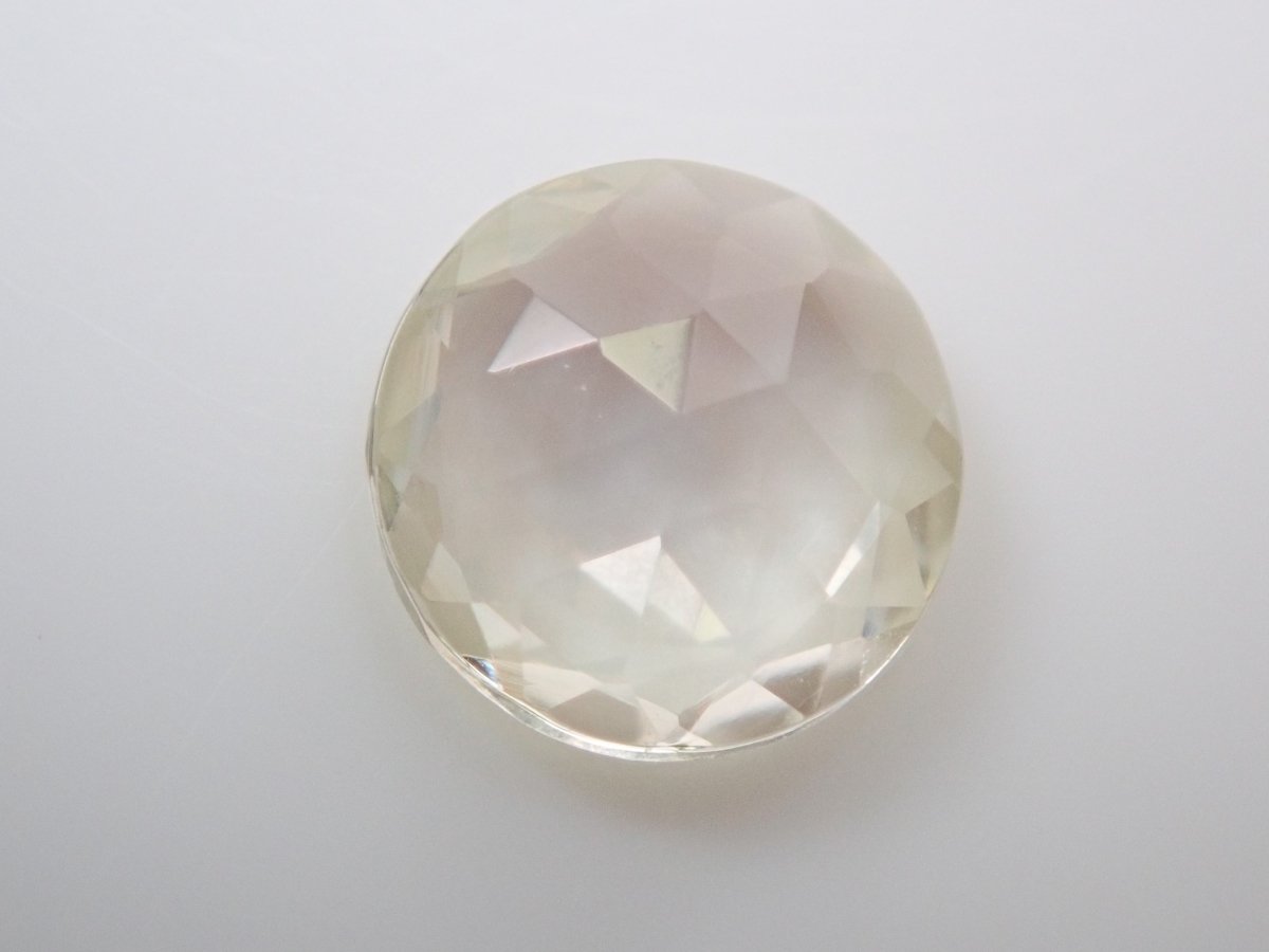 【5/6 22時販売】《限定23石》フォスフォフィライトやレッドベリル0.1ctupやピンクダイヤ（FANCY LIGHT PURPLISH PINK）など含むがジェムガチャ1石《複数購入割引有》