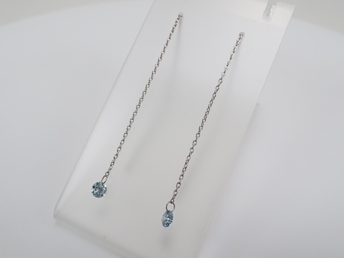 Pt900アイスブルーダイヤモンド0.409ct ピアス - カラッツSTORE