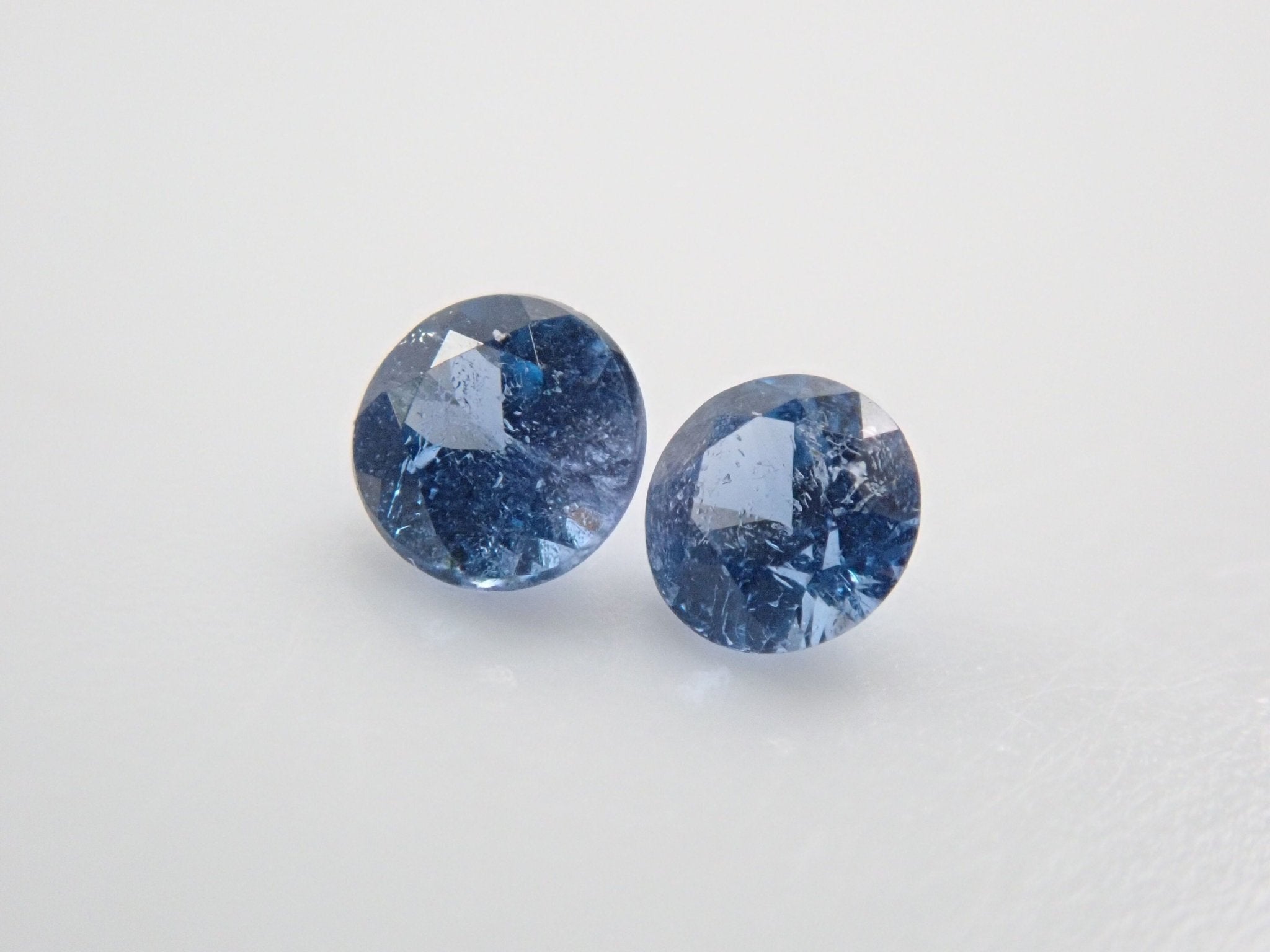 コバルトガ―ナイト 0.112ct ルース ペア - KARATZ STORE｜カラッツSTORE