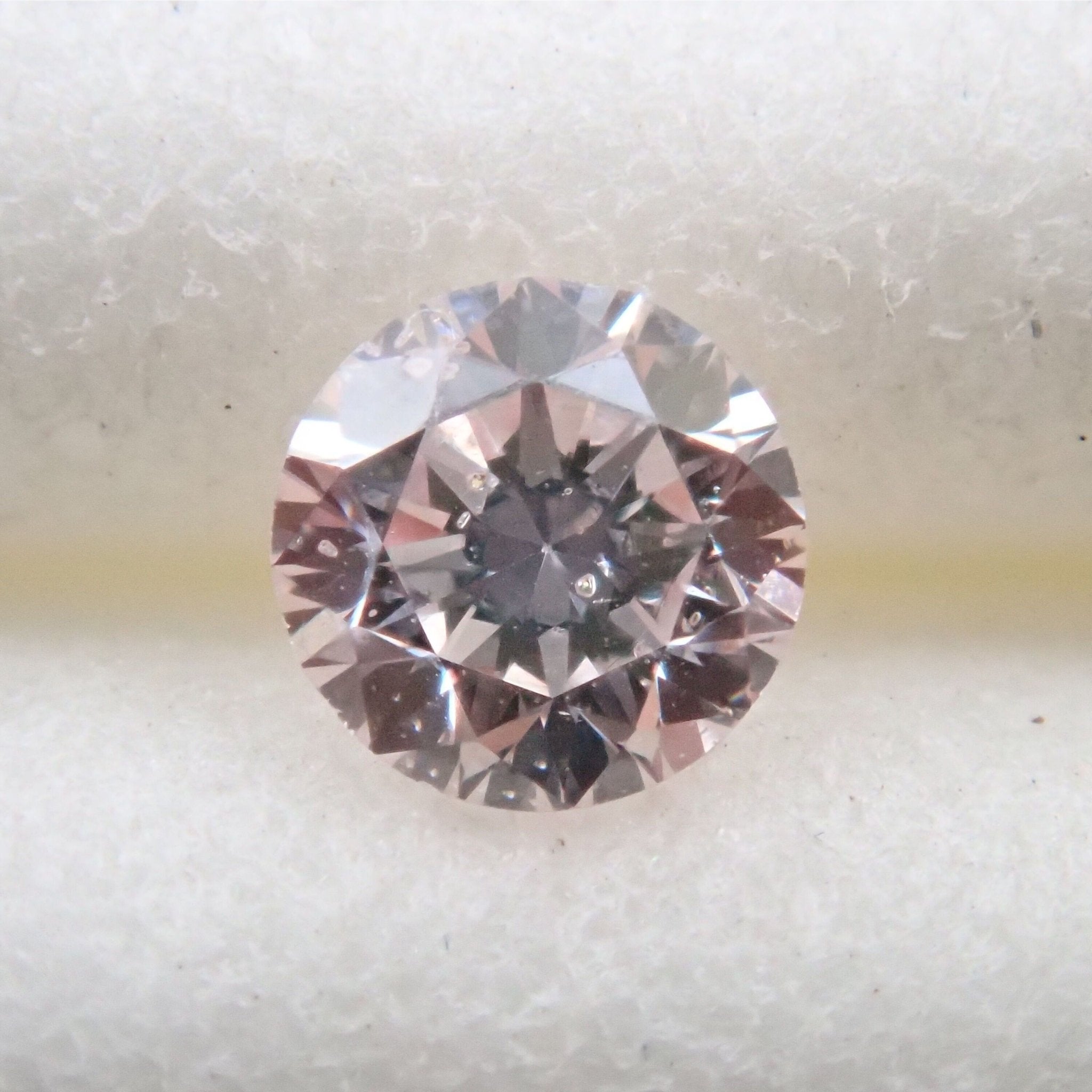 Pink diamond 0.117ct loose (FAINT PINK, SI2)