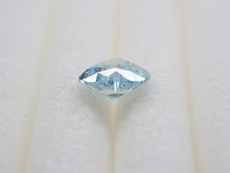 アイスブルーダイヤモンド 0.164ctルース(Treted FANCY GREENISH BLUE, VS2) - KARATZ STORE｜カラッツSTORE
