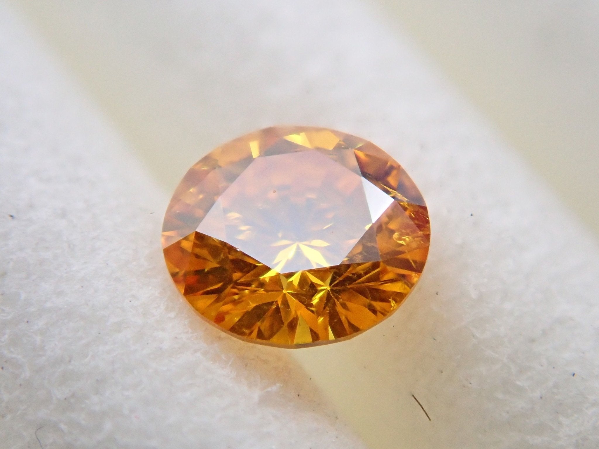 イエローダイヤモンド 0.180ctルース(FANCY DEEP ORANGY YELLOW, I1) - KARATZ STORE｜カラッツSTORE