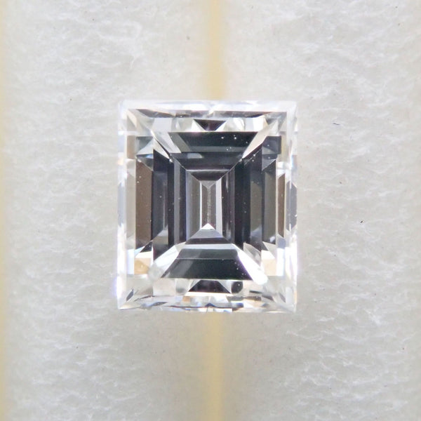 ダイヤモンド 0.211ctルース(F, VS2,バゲットカット) – カラッツSTORE