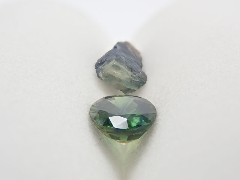 Green sapphire rough/loose set 3.119ct